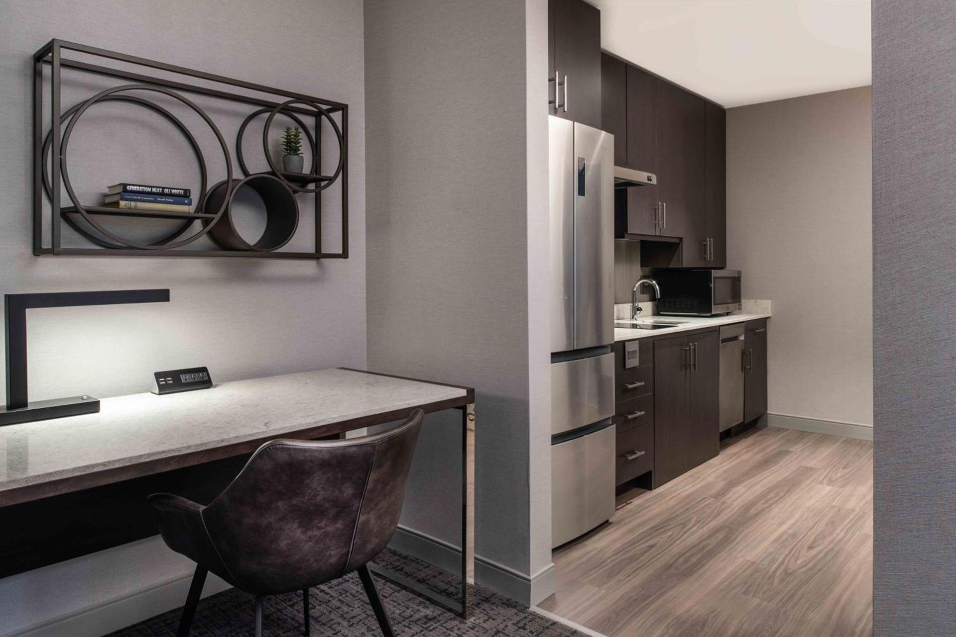Staybridge Suites - Quincy by IHG photo 12