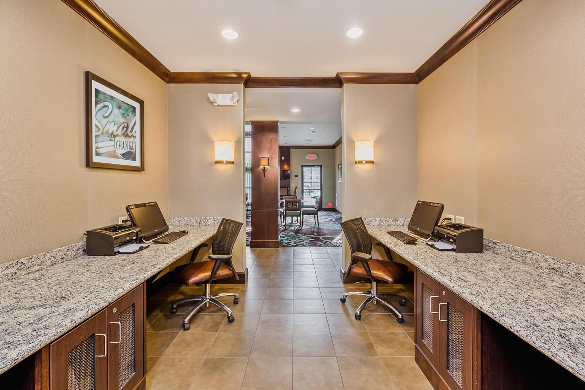 Staybridge Suites Bismarck by IHG photo 2