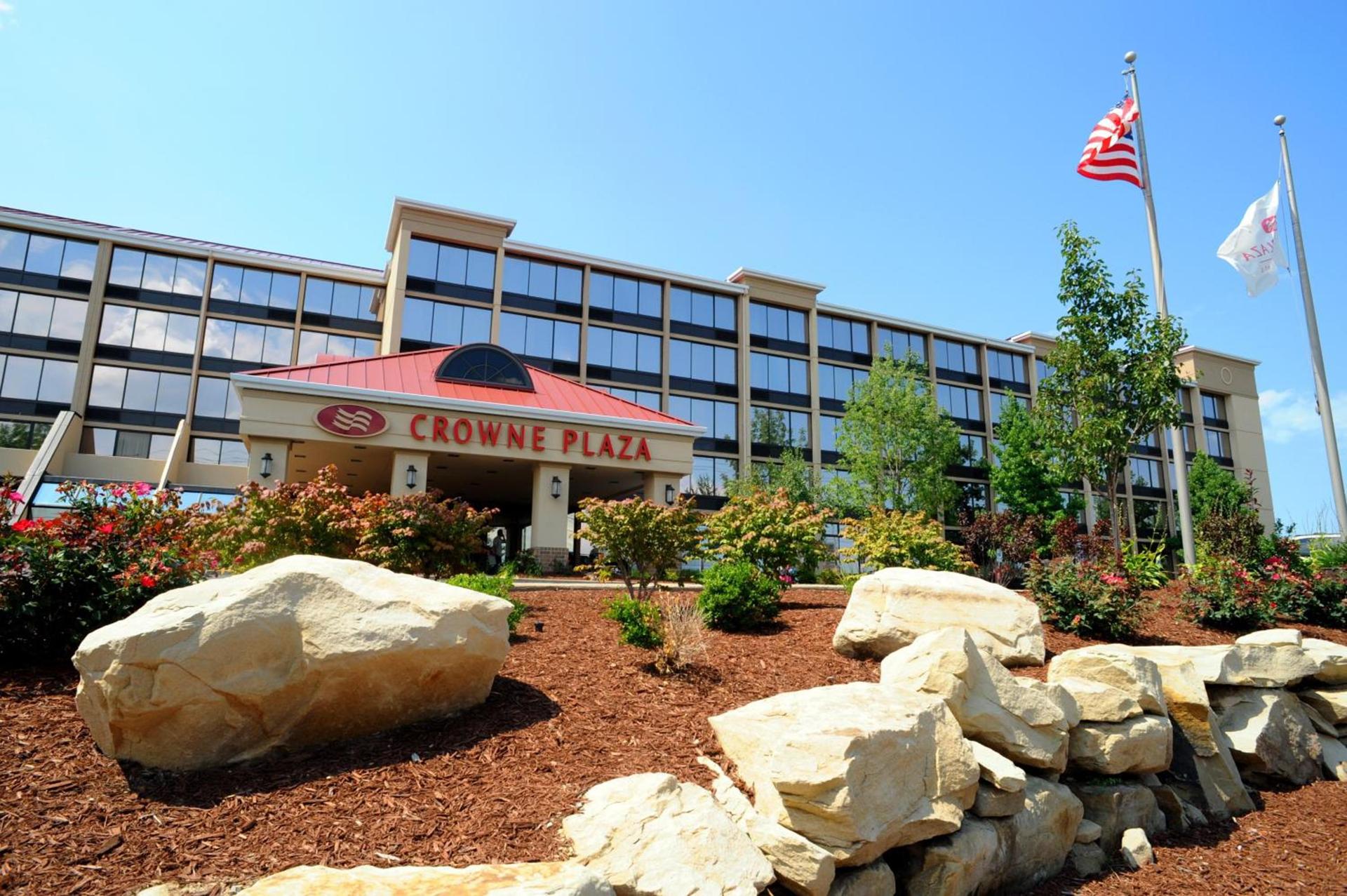 Crowne Plaza Cleveland Airport by IHG photo 37