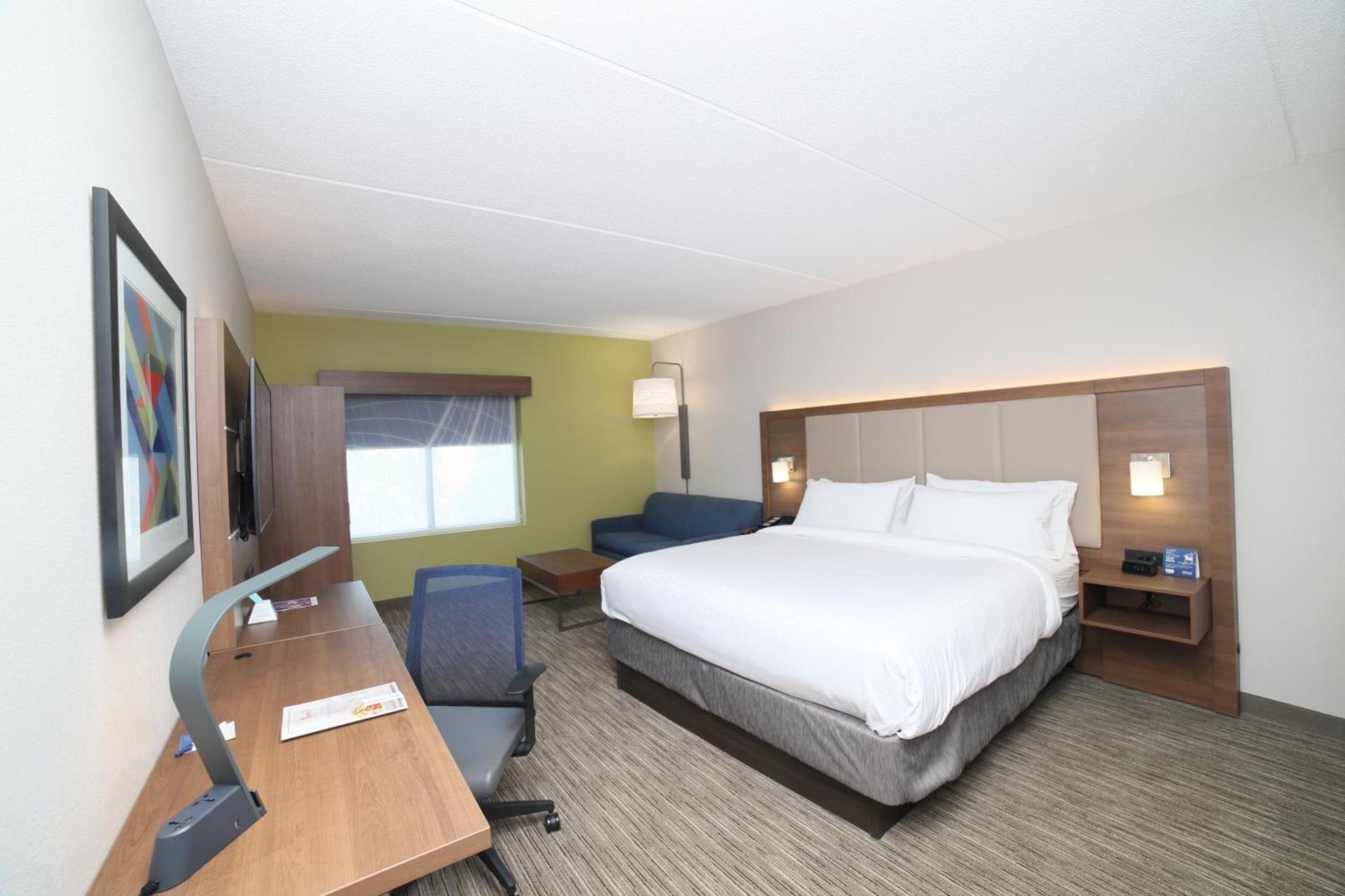 Holiday Inn Express Naperville by IHG photo 6