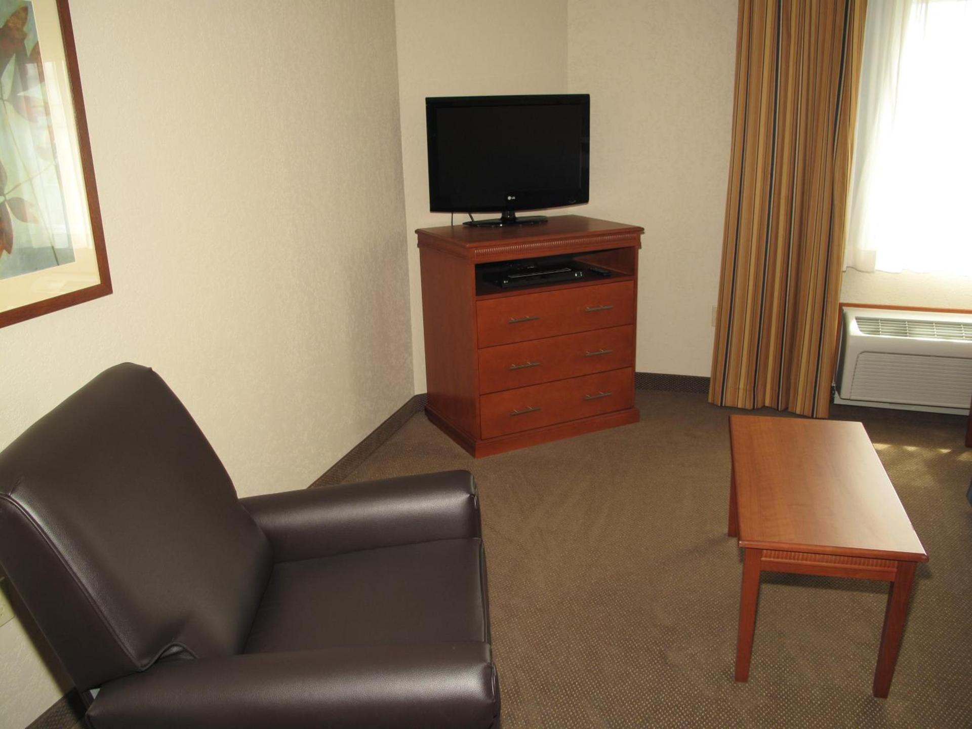 Candlewood Suites Elgin – Northwest Chicago by IHG photo 3