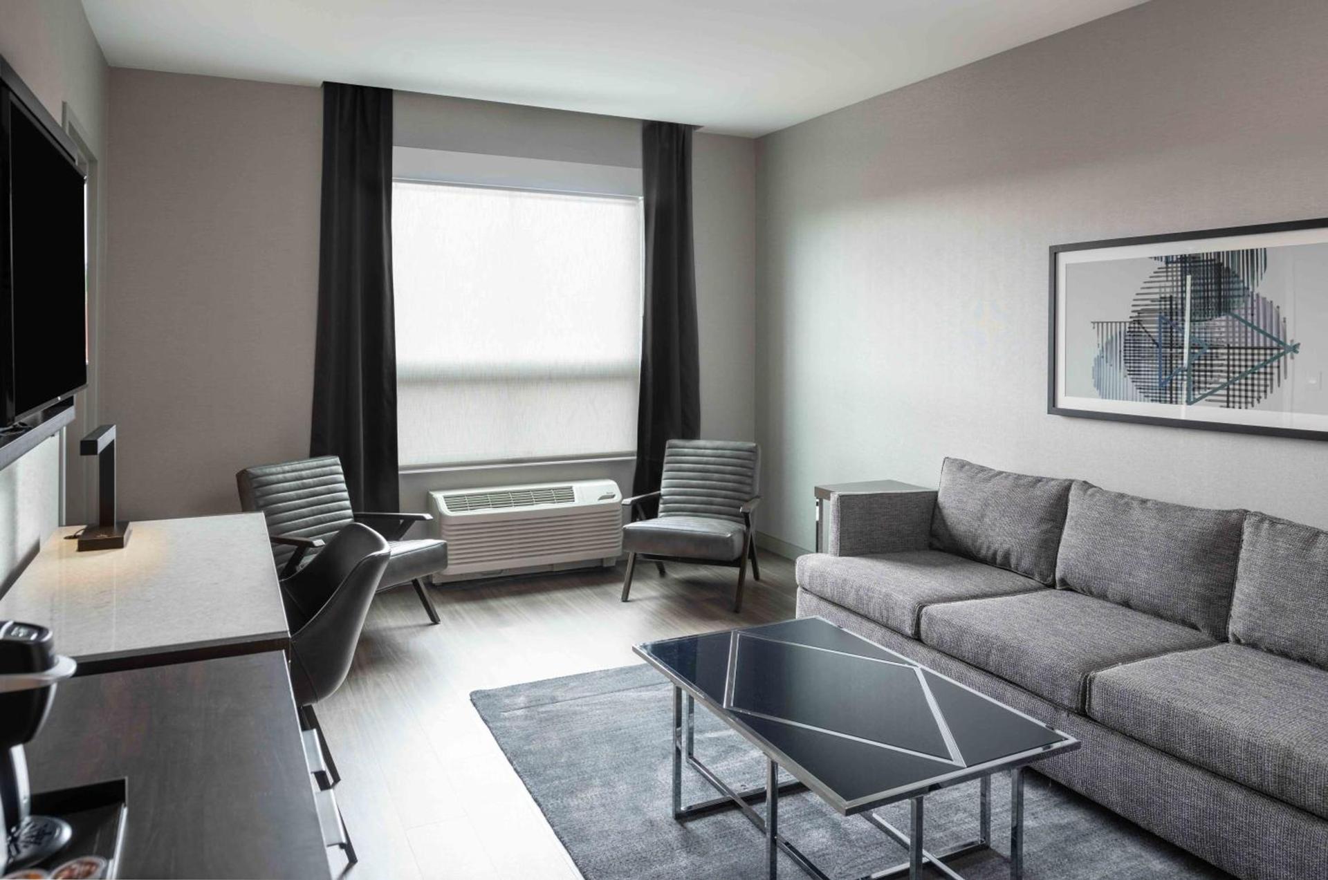 Holiday Inn Express - Boston South - Quincy by IHG photo 39