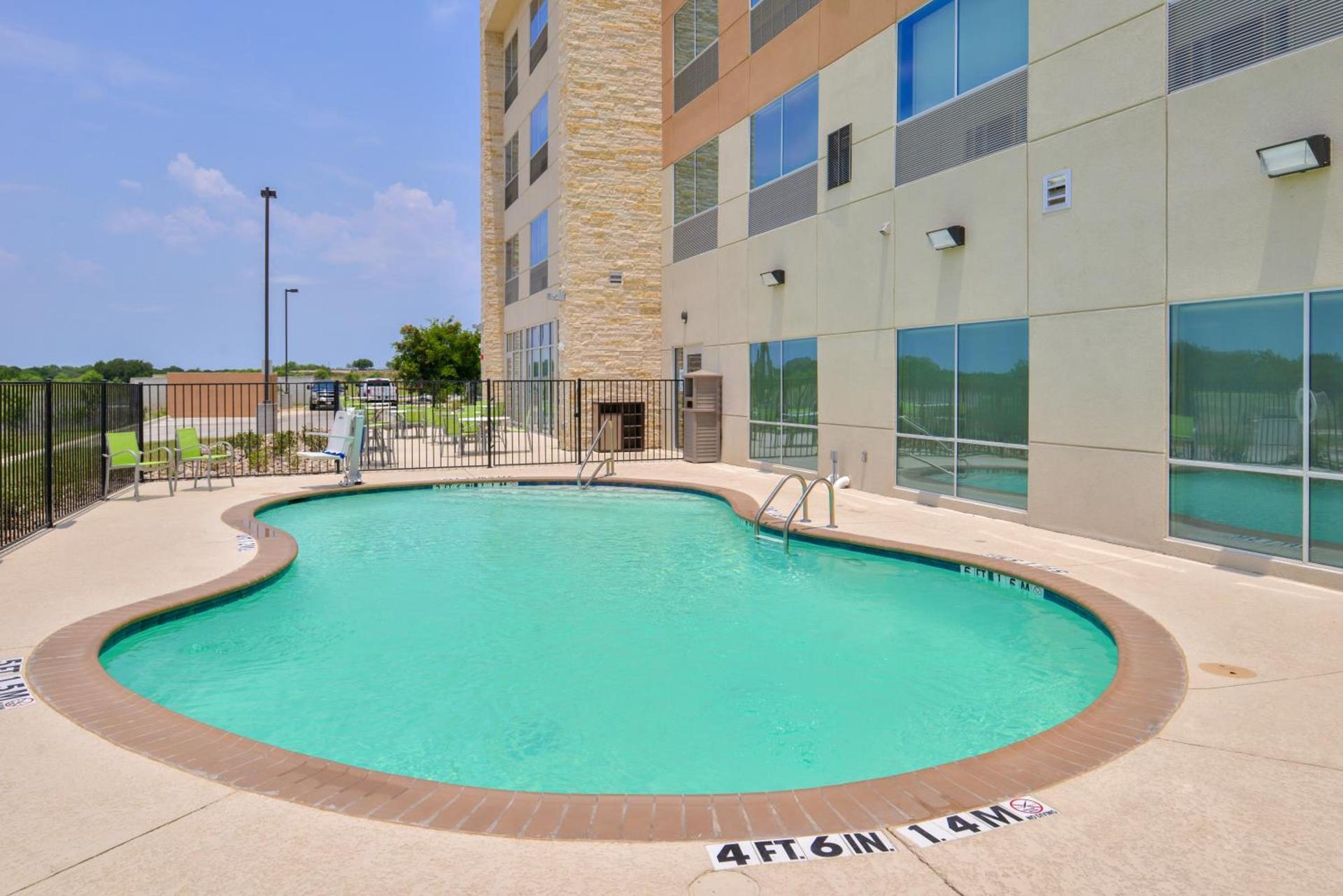 Holiday Inn Express - Early by IHG photo 43