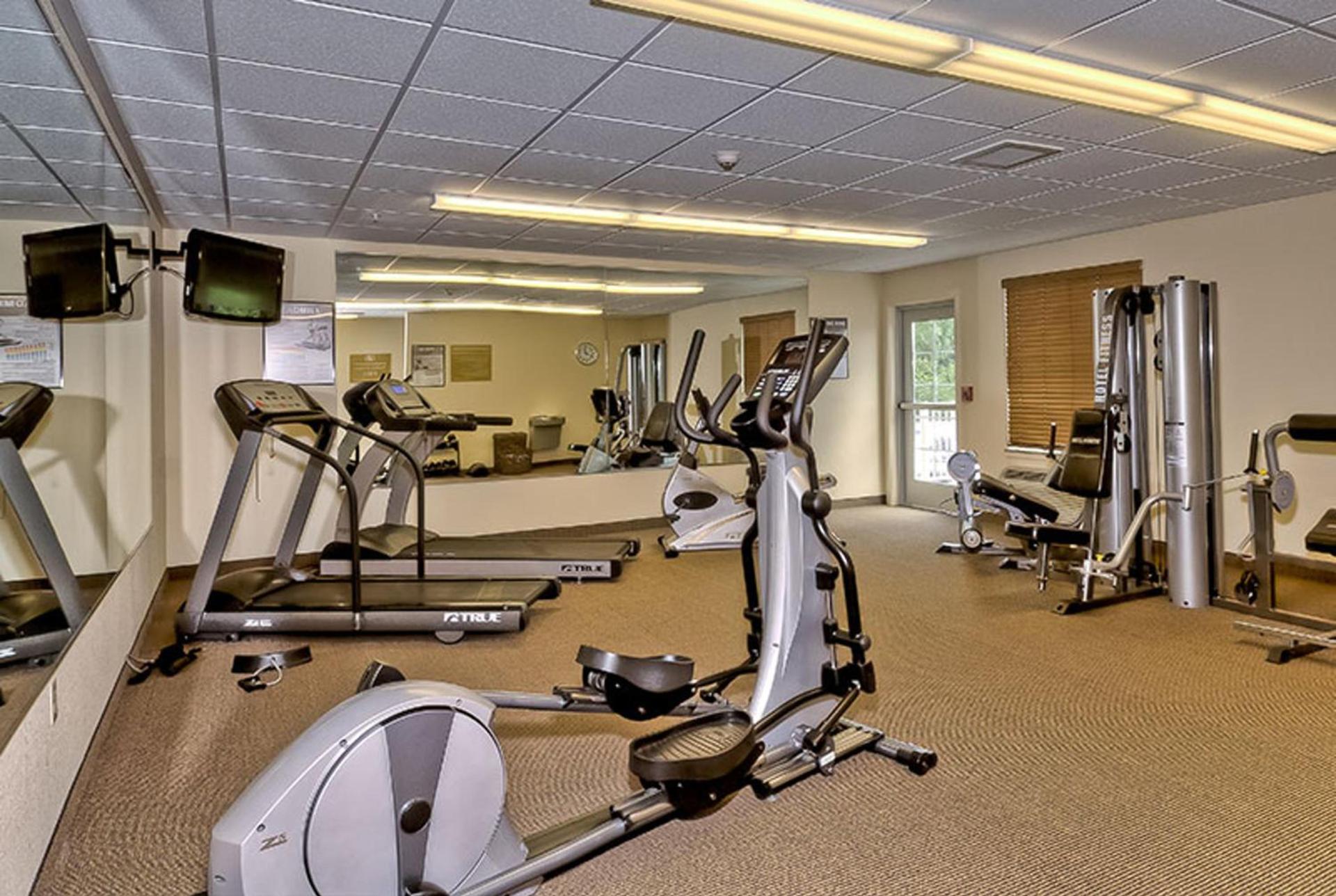 Candlewood Suites Burlington by IHG photo 8