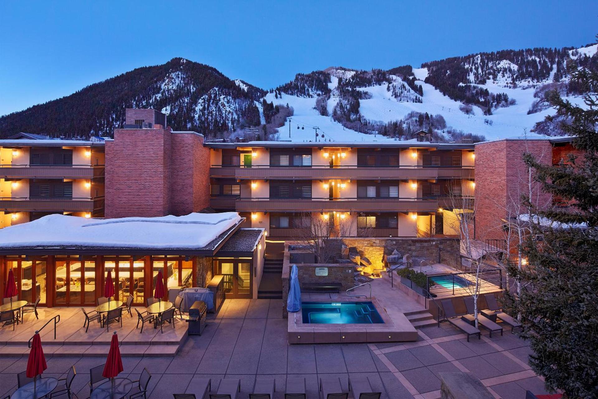 Aspen Square Condominium Hotel photo 3