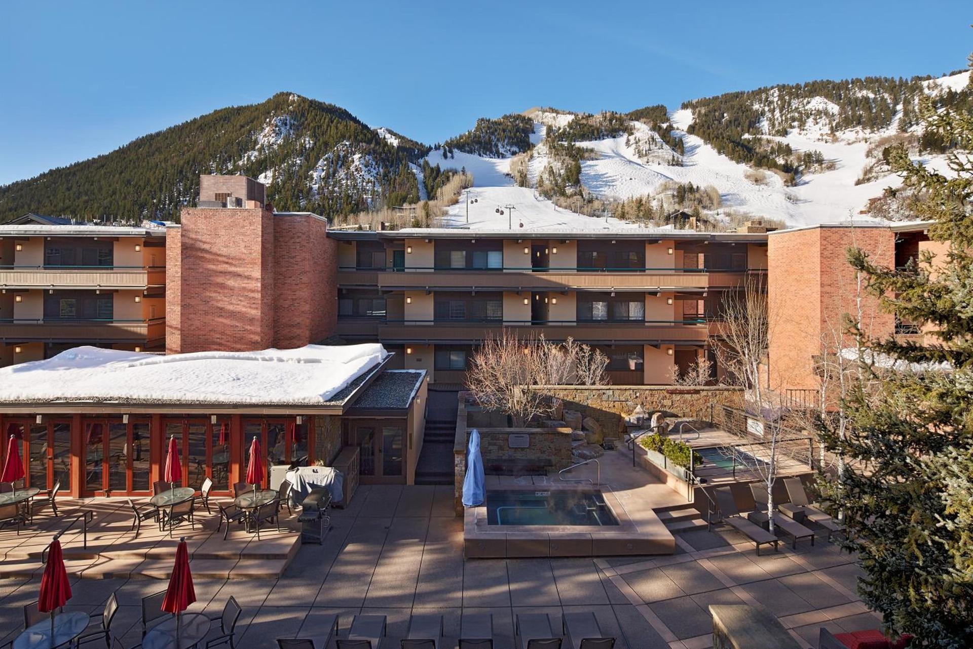 Aspen Square Condominium Hotel photo 54