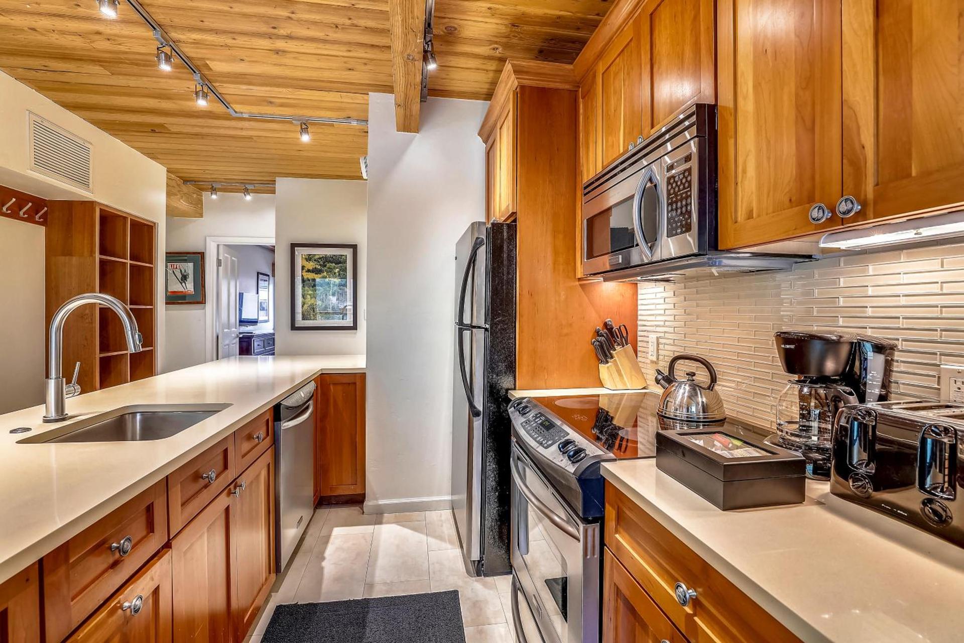 Aspen Square Condominium Hotel photo 49