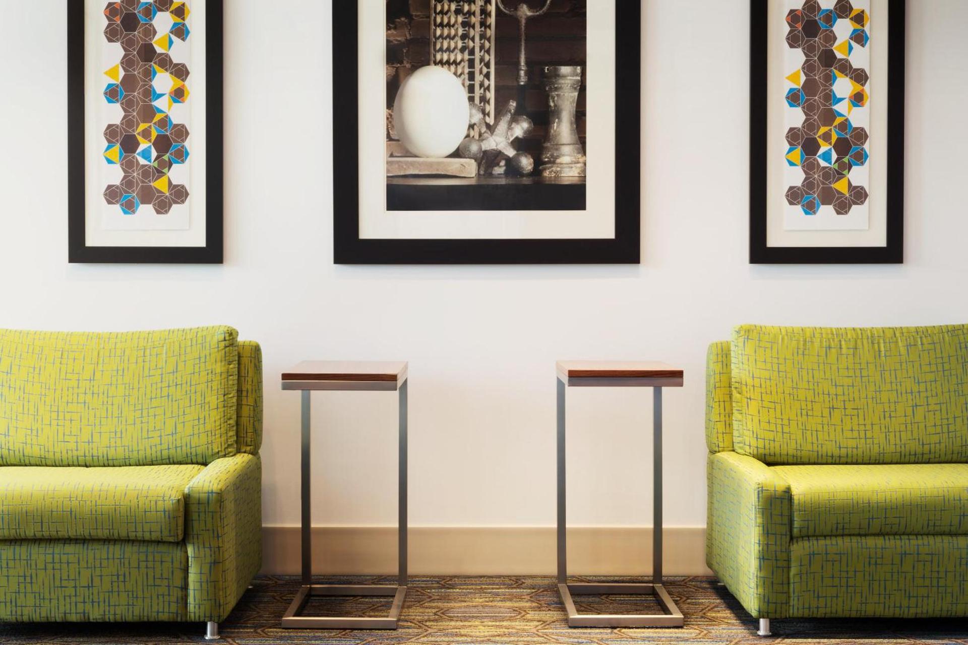 Holiday Inn Express & Suites - Yorkville by IHG photo 20