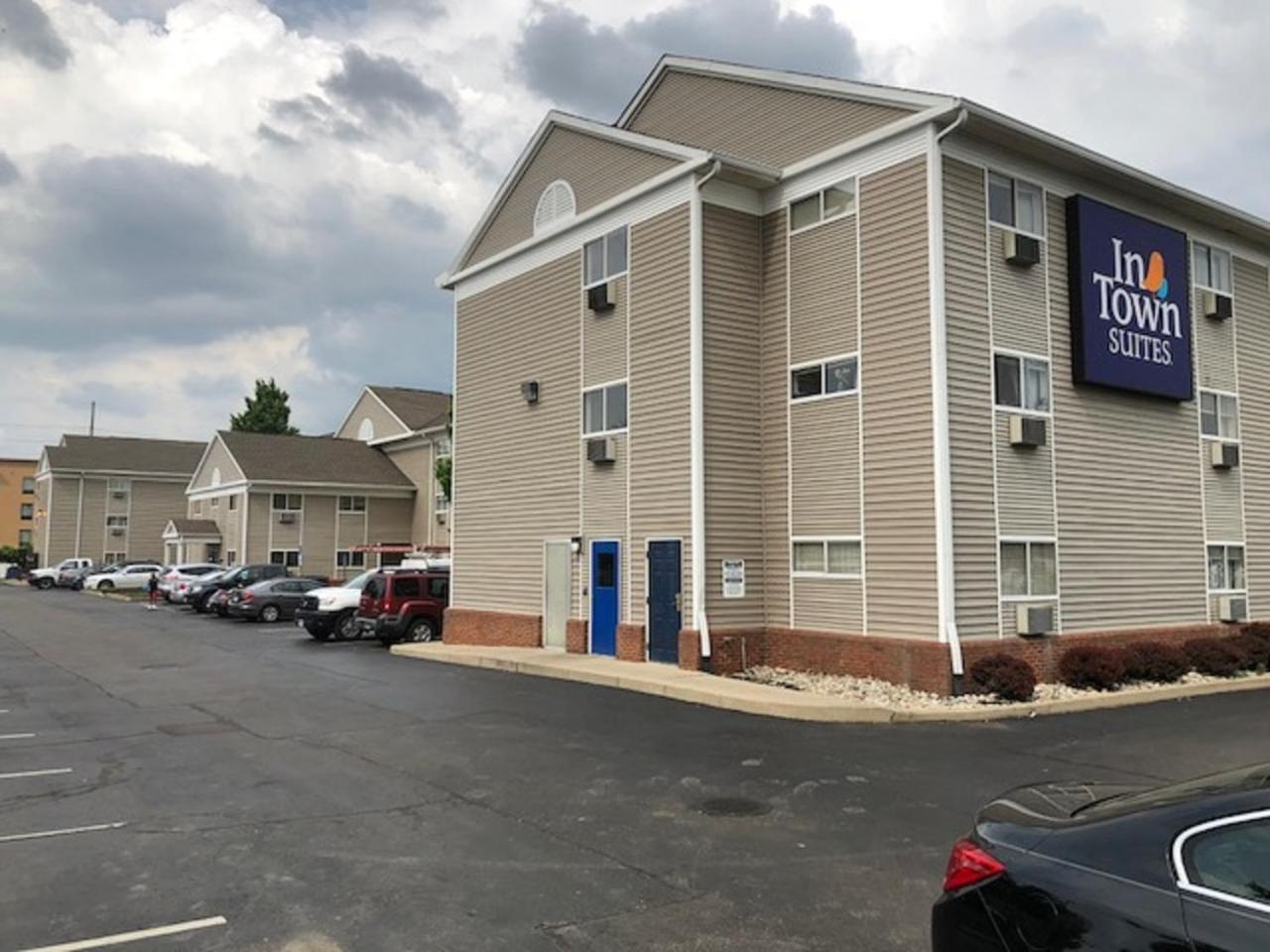 InTown Suites Extended Stay Select Dayton OH- Miamisburg photo 1