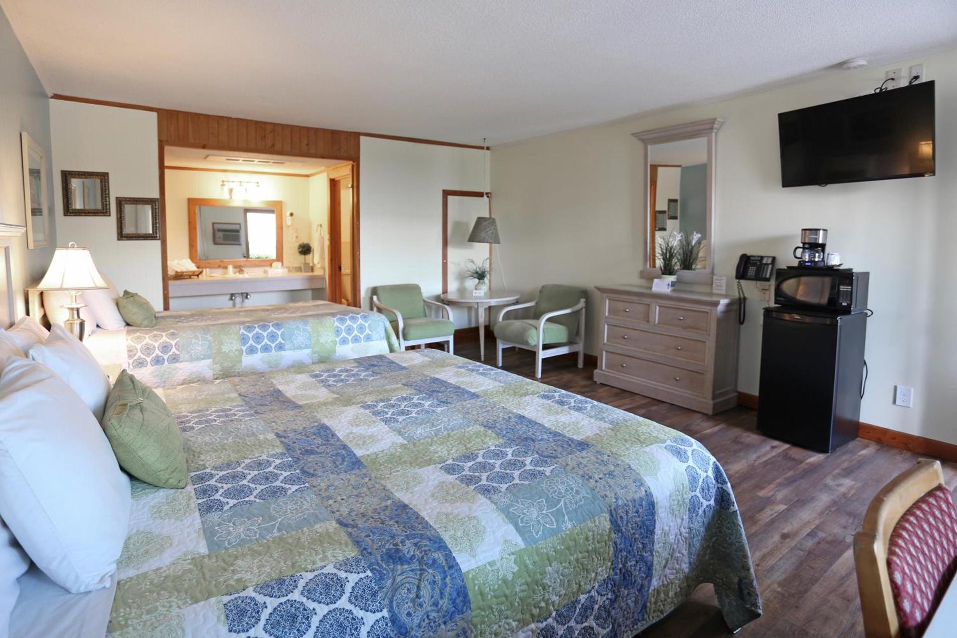 Cape Pines Motel photo 25