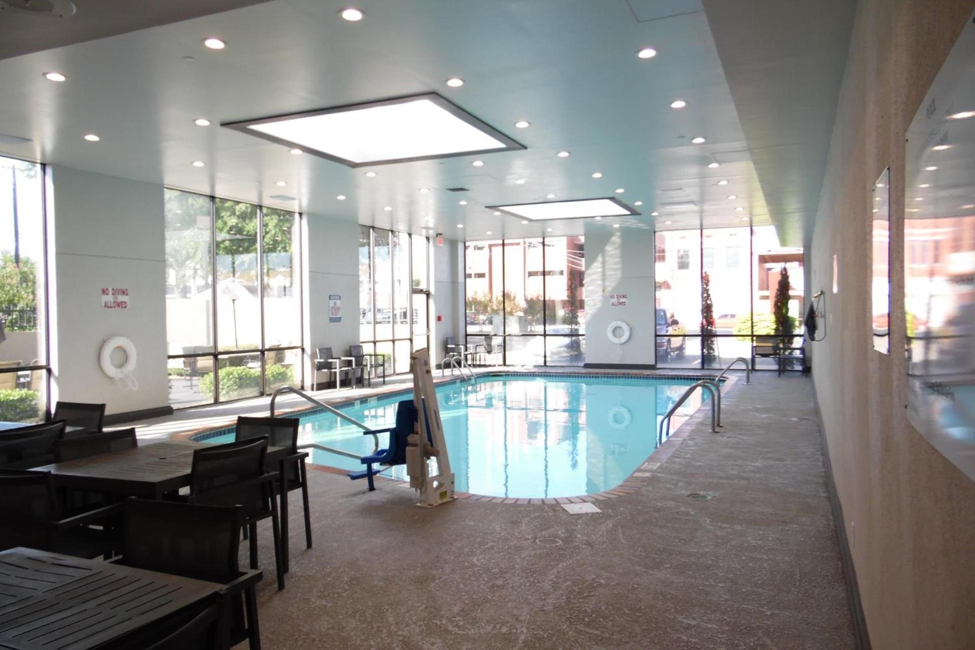 Wyndham Fort Smith City Center photo 65