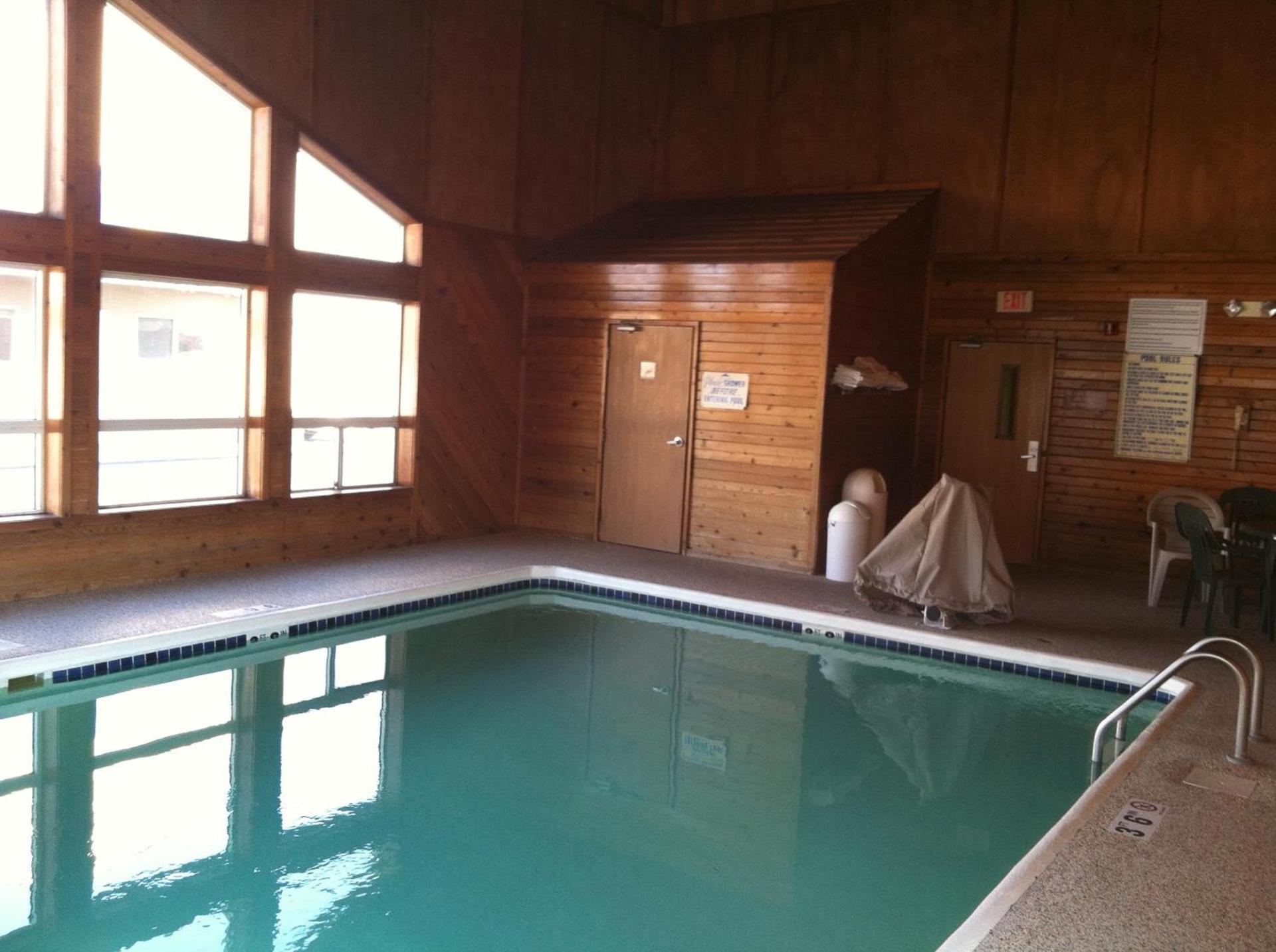 Days Inn by Wyndham Worthington photo 21
