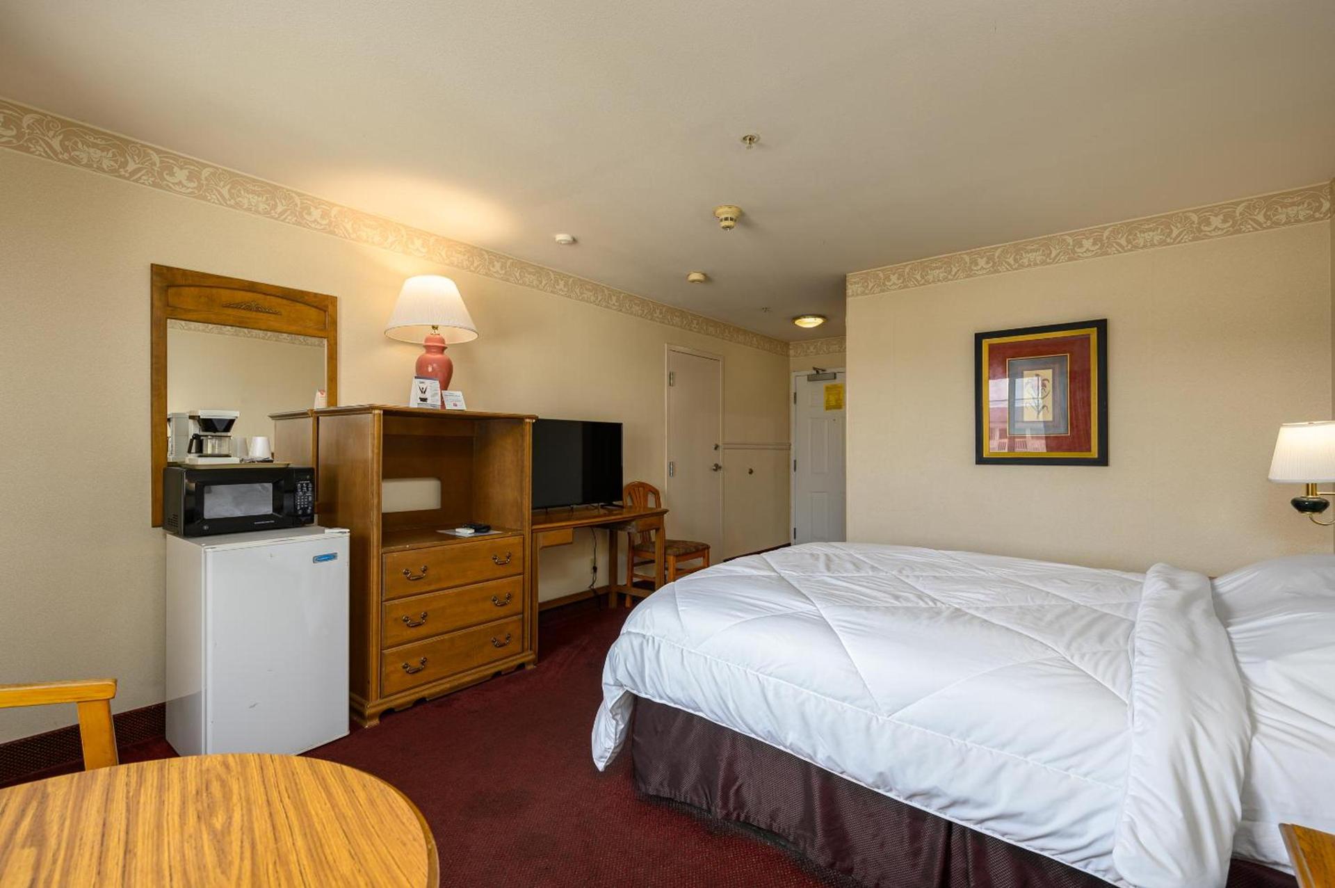 Three Rivers Inn Sedro Woolley photo 9