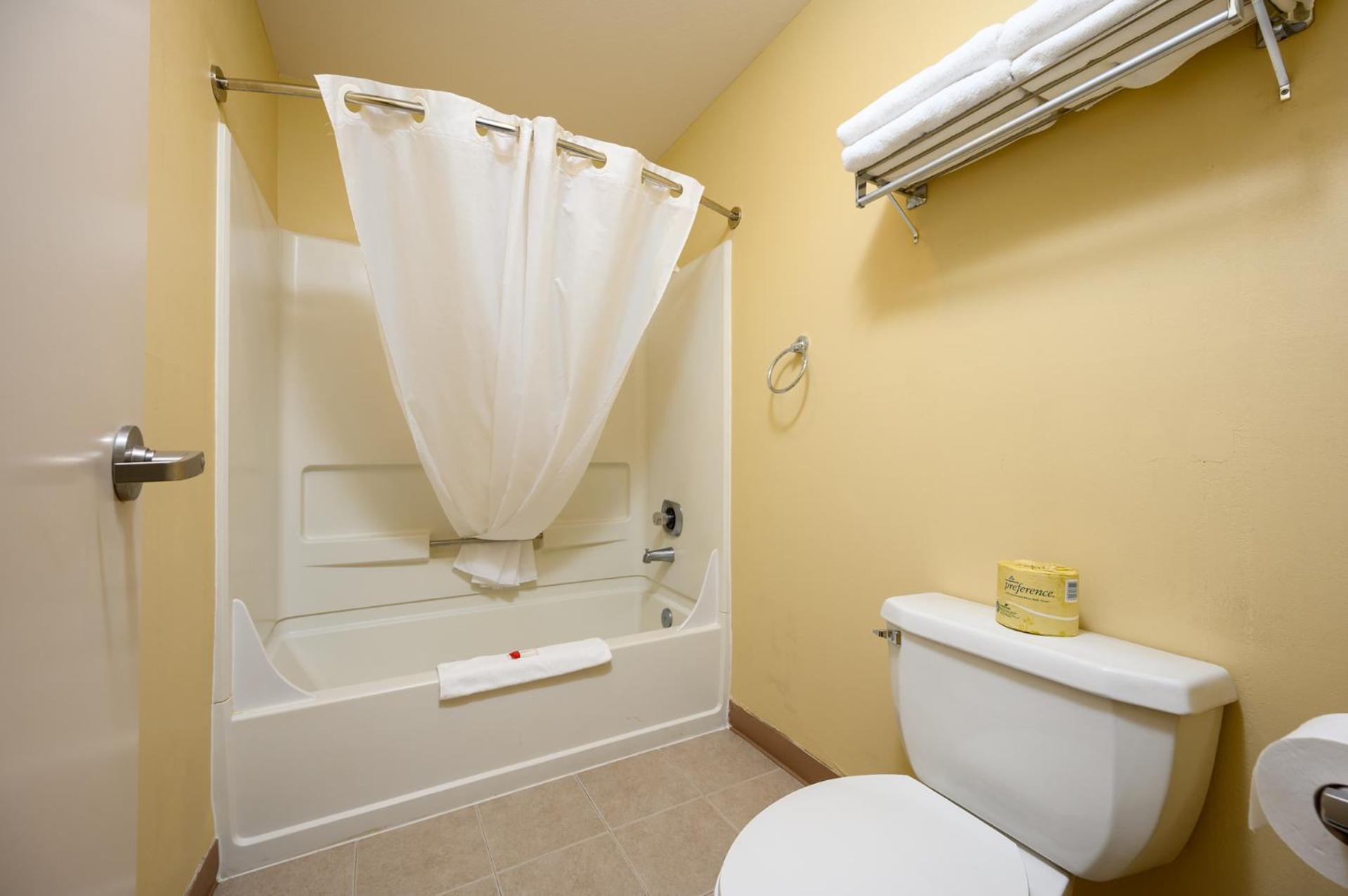 Three Rivers Inn Sedro Woolley photo 16