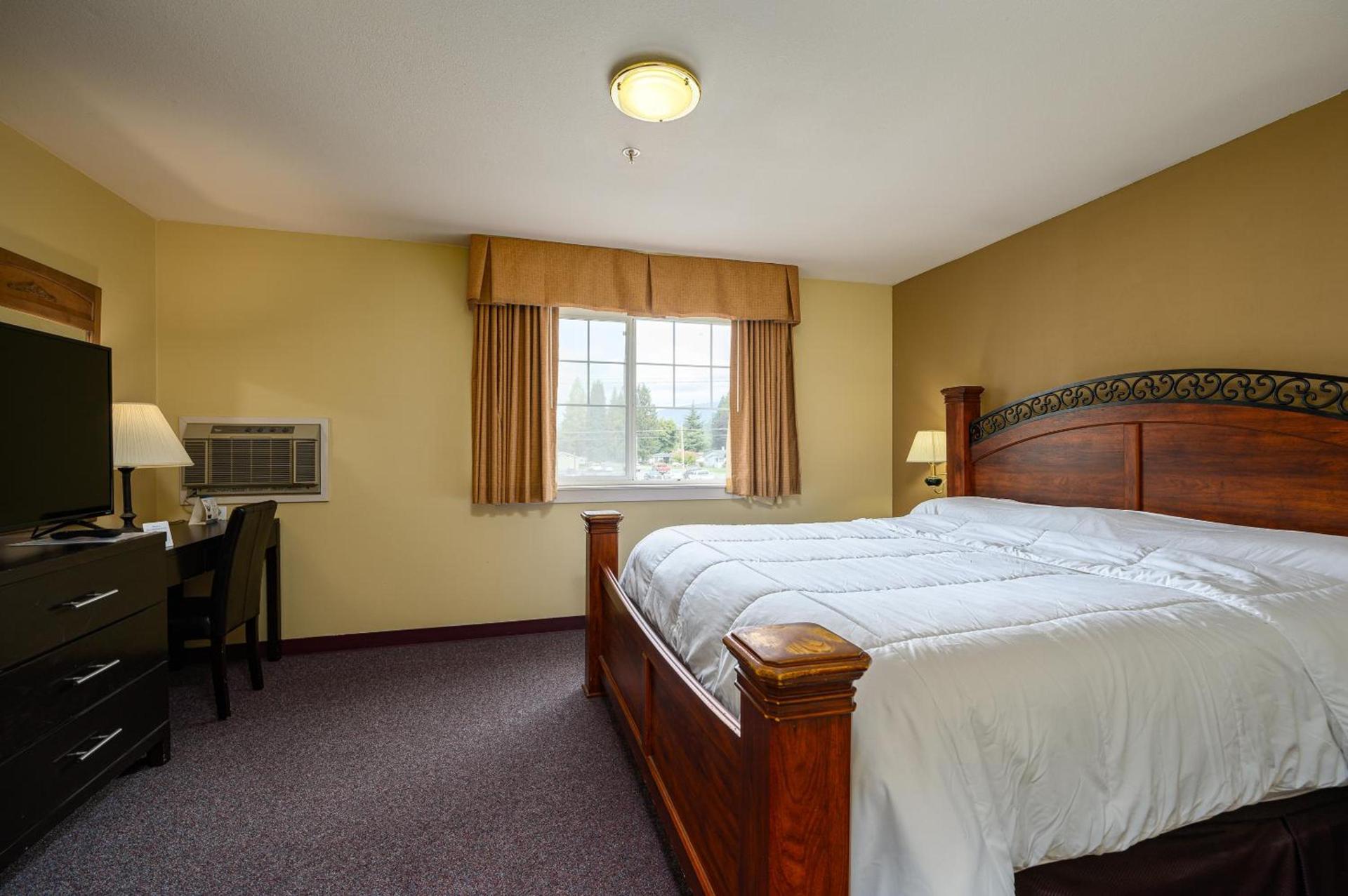 Three Rivers Inn Sedro Woolley photo 24