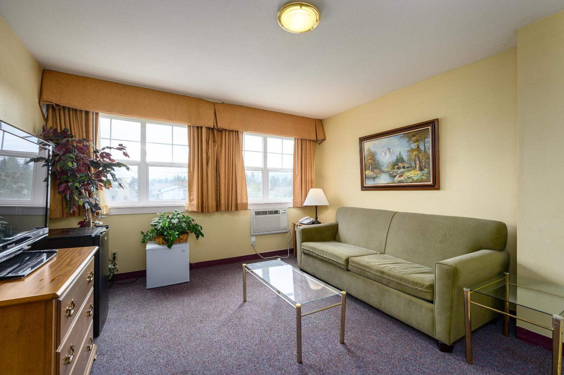 Three Rivers Inn Sedro Woolley photo 30
