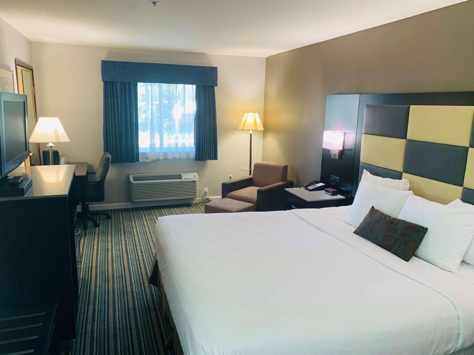SureStay Plus Hotel by Best Western Redding photo 5