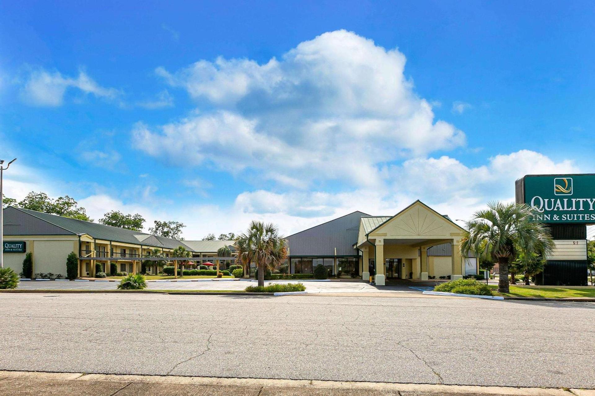 Quality Inn & Suites near Lake Eufaula photo 5