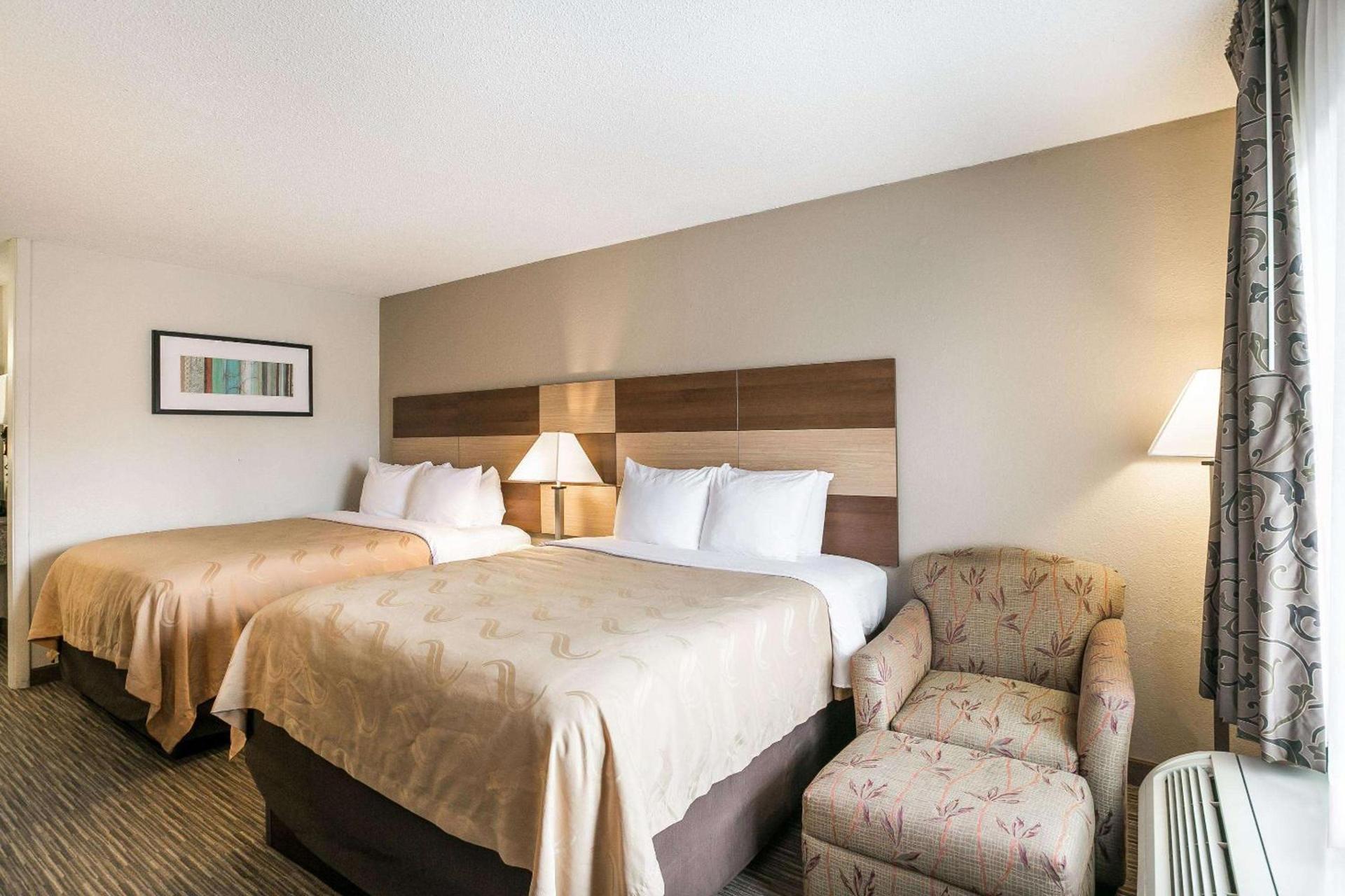 Quality Inn & Suites near Lake Eufaula photo 15