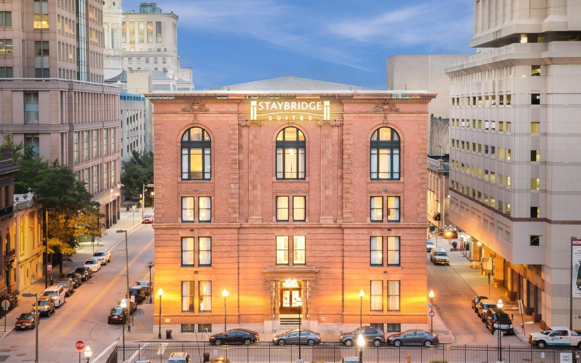 Staybridge Suites Baltimore - Inner Harbor by IHG photo 2