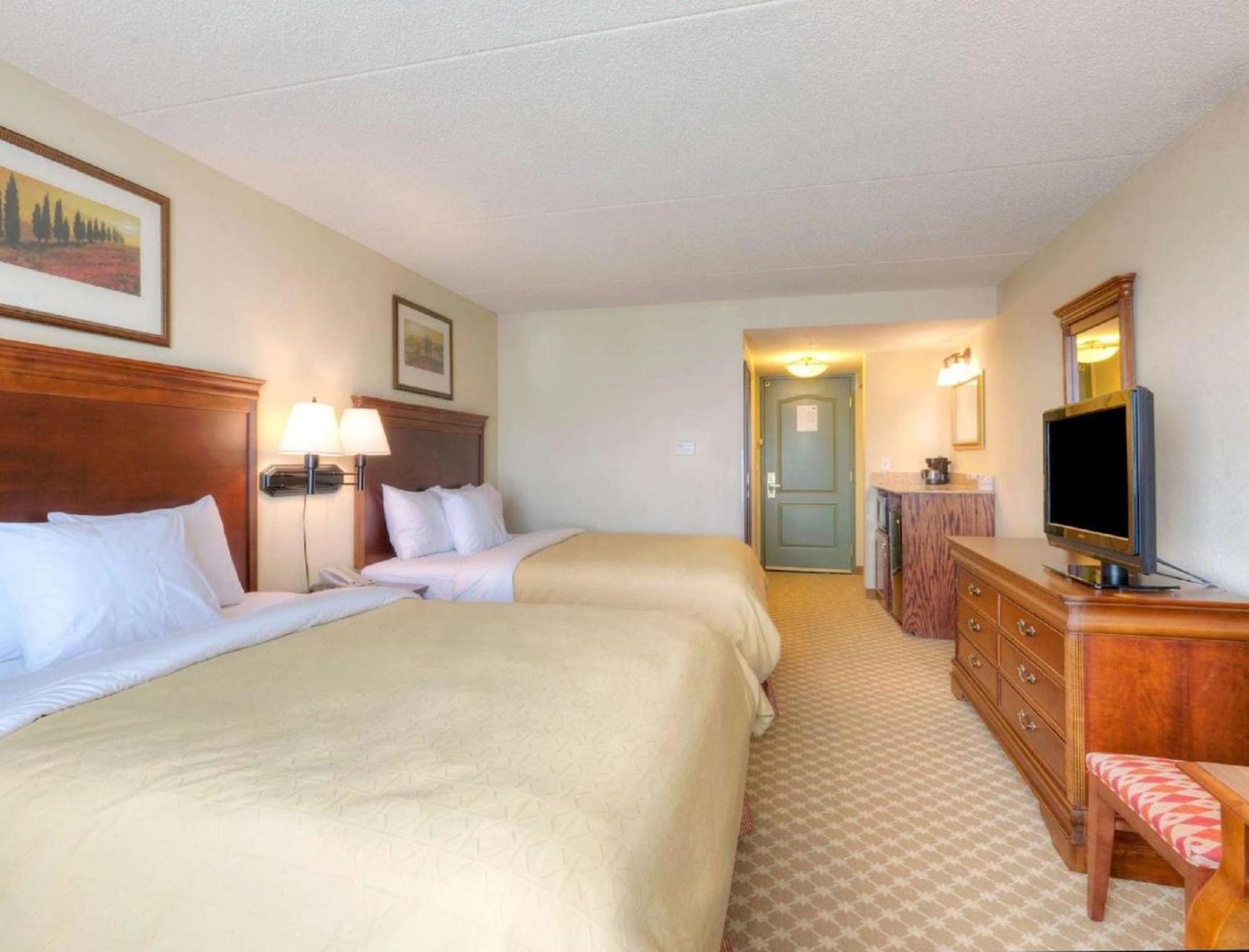 Country Inn & Suites by Radisson, Fredericksburg, VA photo 20
