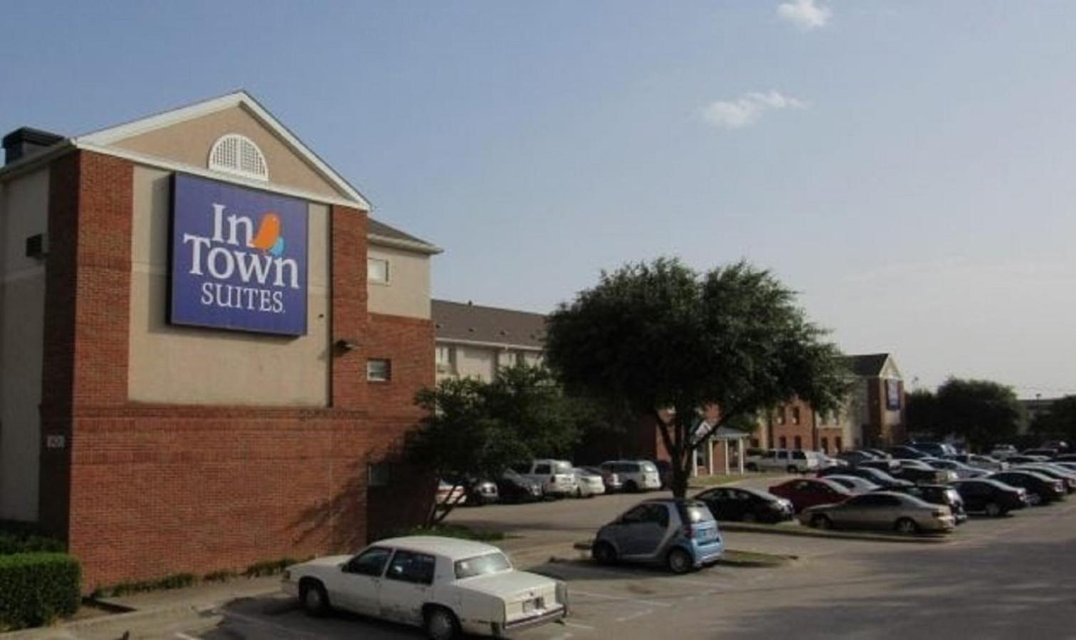 InTown Suites Extended Stay Dallas TX - Love Field Airport photo 2