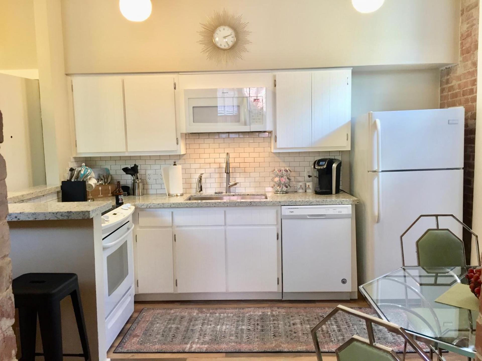 Bisbee Brownstone Suites photo 26