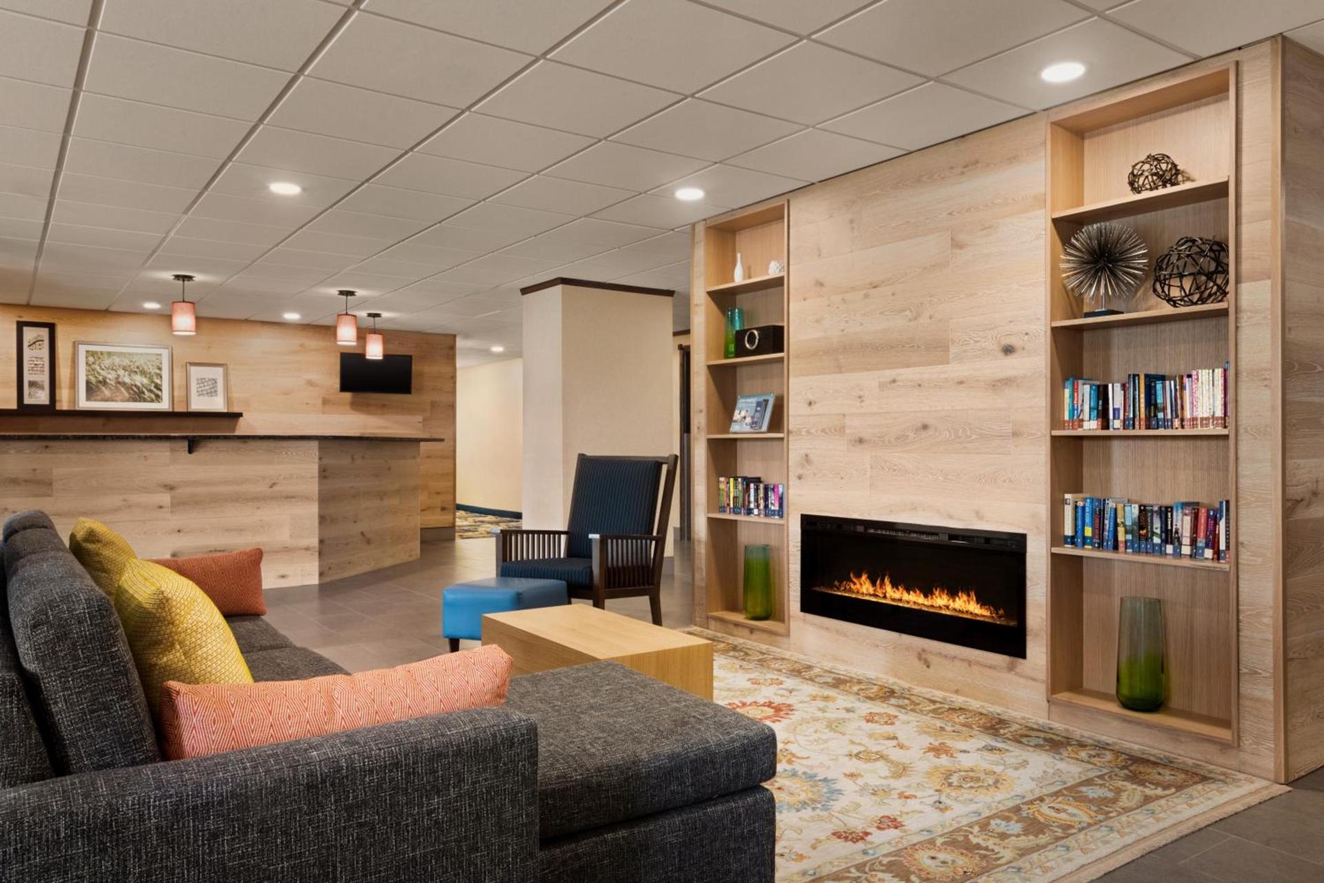 Country Inn & Suites by Radisson, Mt Pleasant-Racine West, WI photo 86