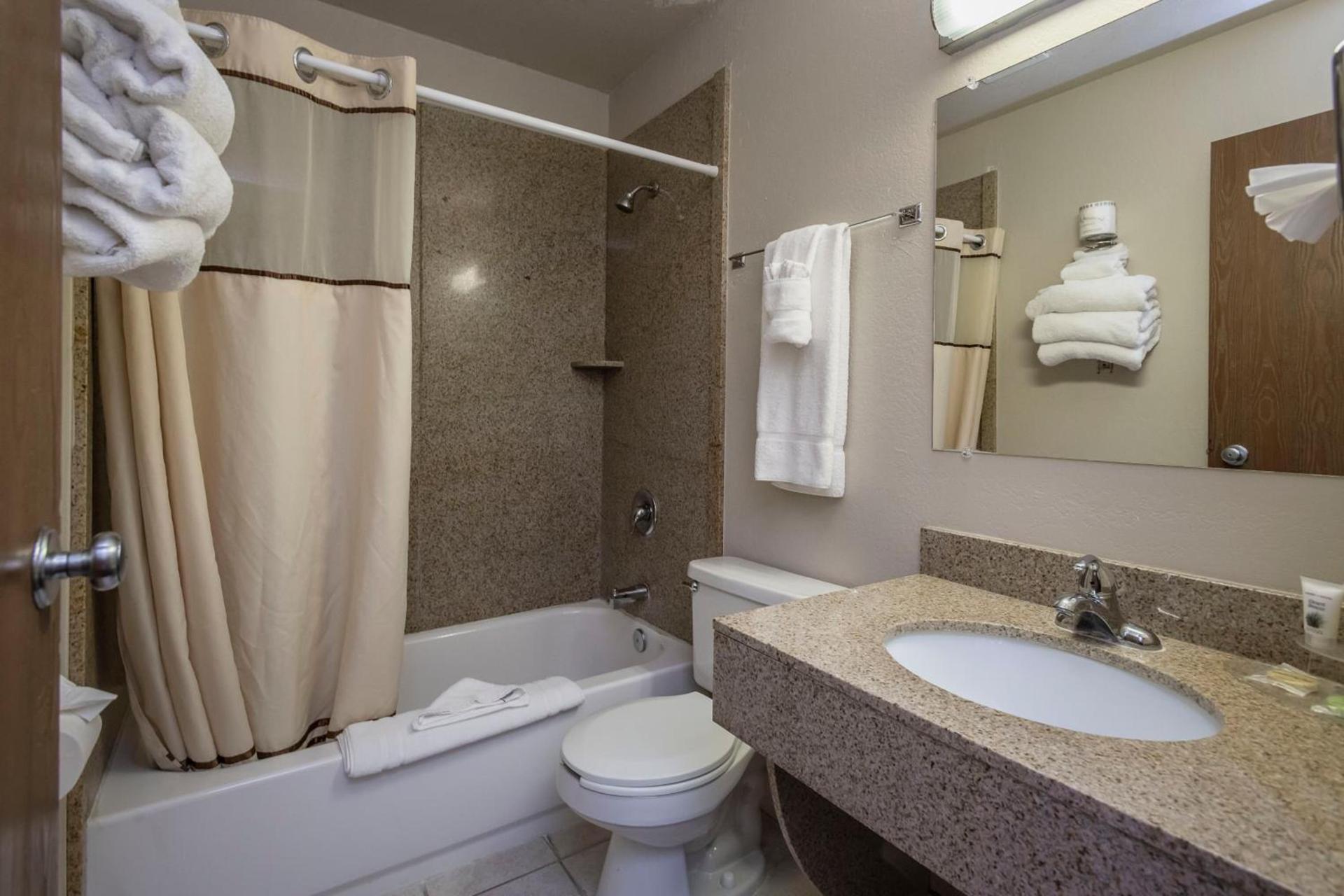 Inn At Truckee photo 15
