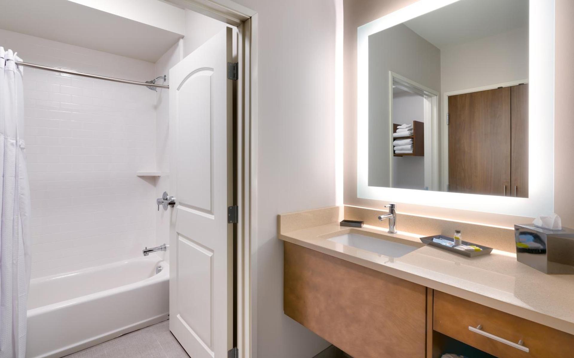 Staybridge Suites - Lehi - Traverse Ridge Center by IHG photo 13
