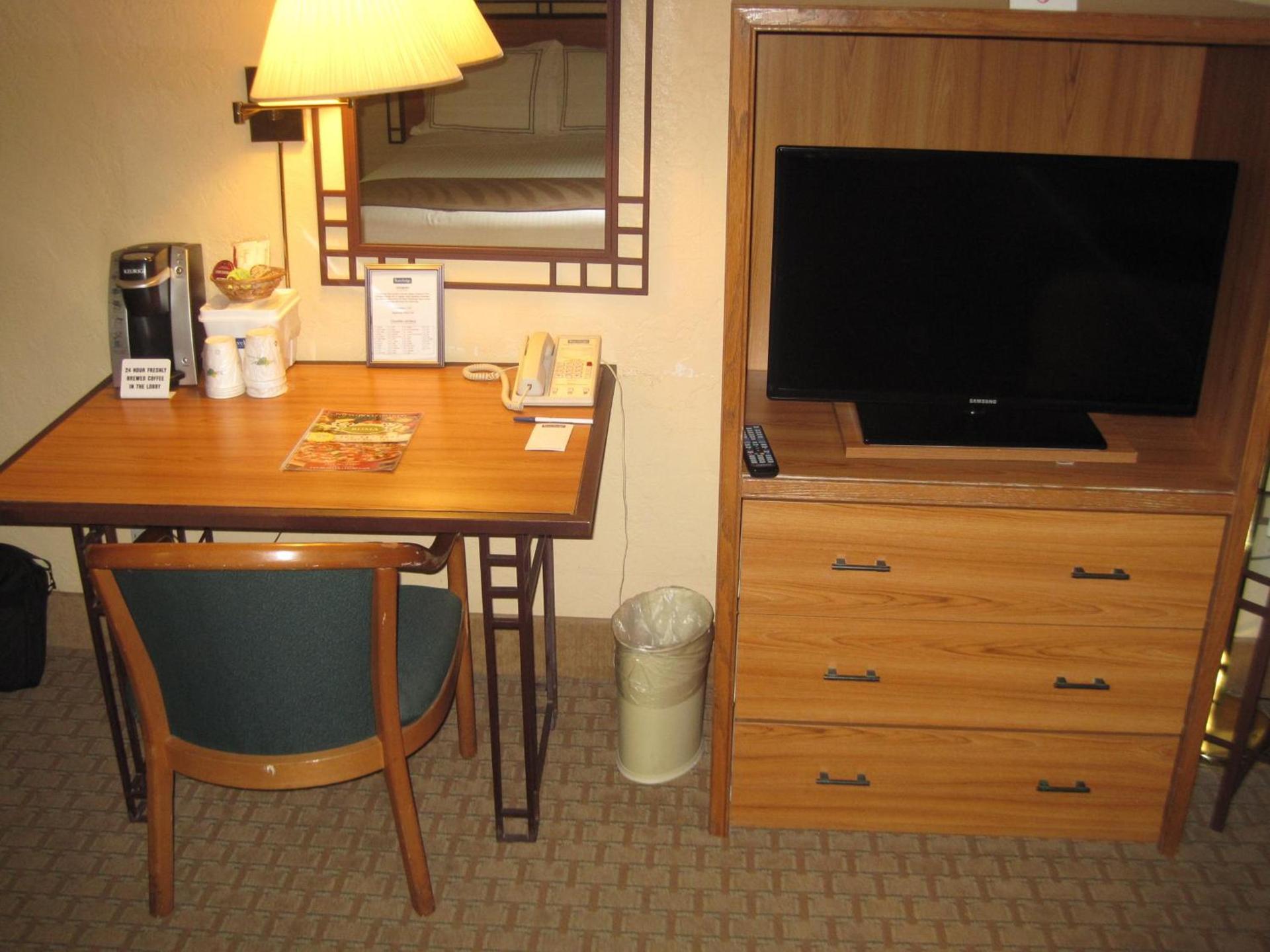 Travelodge by Wyndham Seattle By The Space Needle photo 42