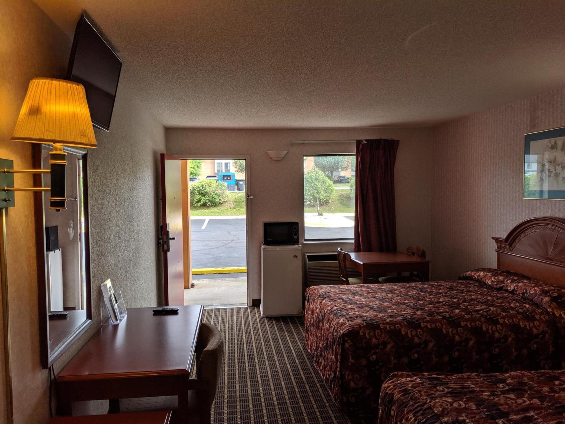 Economy Inn Express photo 12