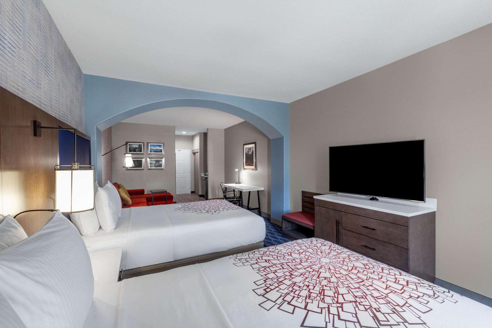 La Quinta by Wyndham Houston Channelview photo 26