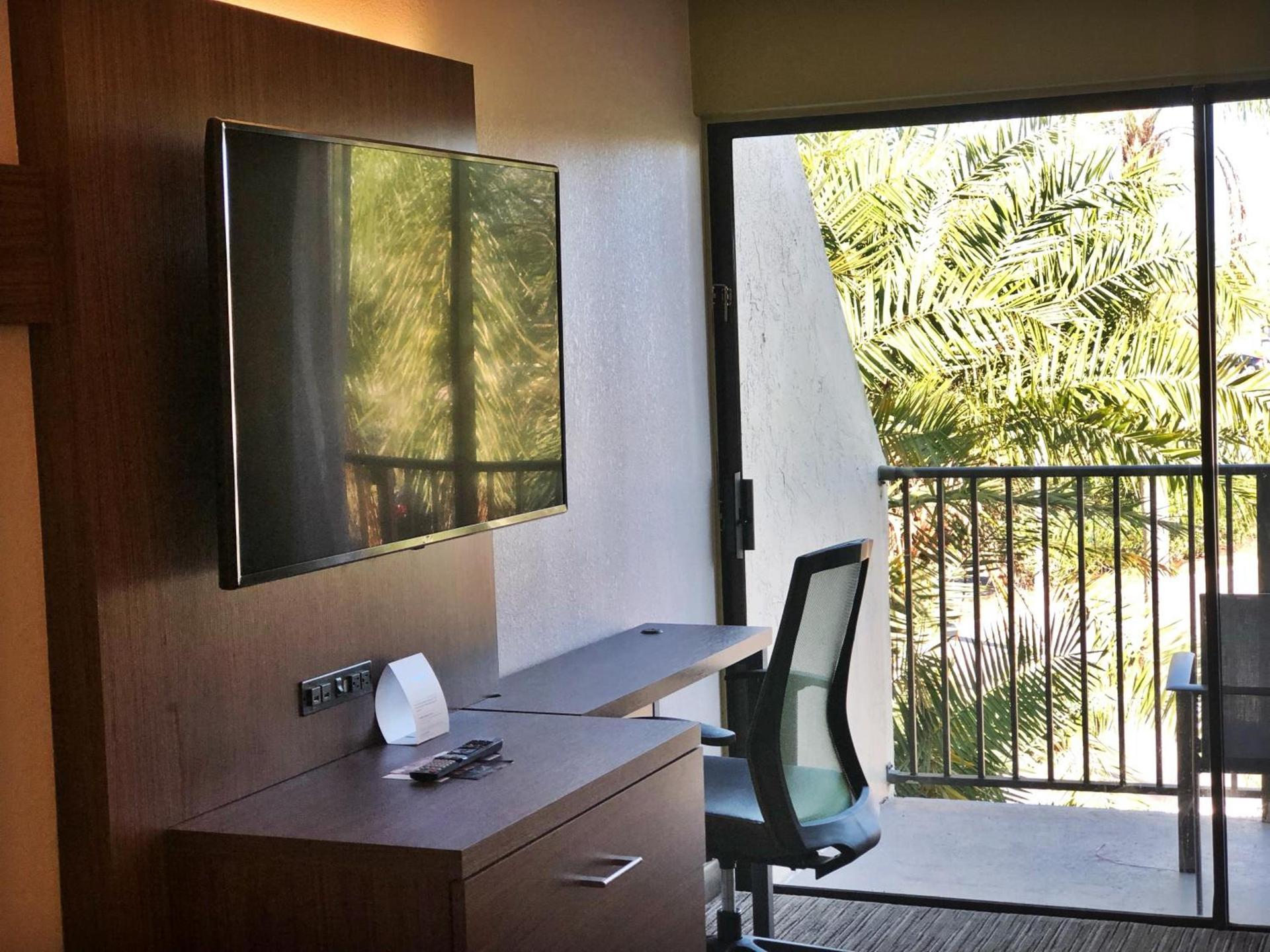 Holiday Inn Express Boca Raton - West by IHG photo 26