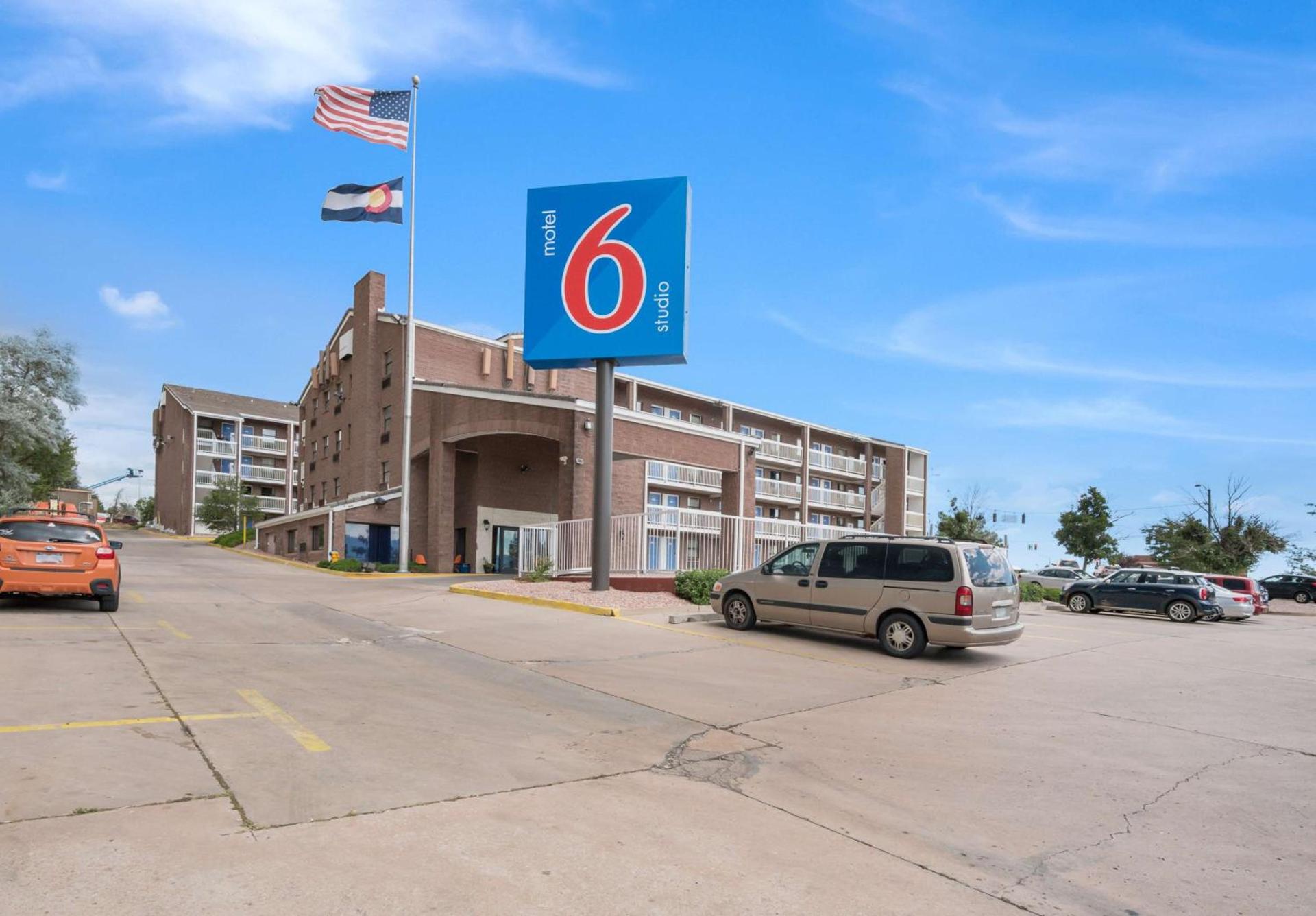 Studio 6 Colorado Springs, Colorado - Air Force Academy photo 6