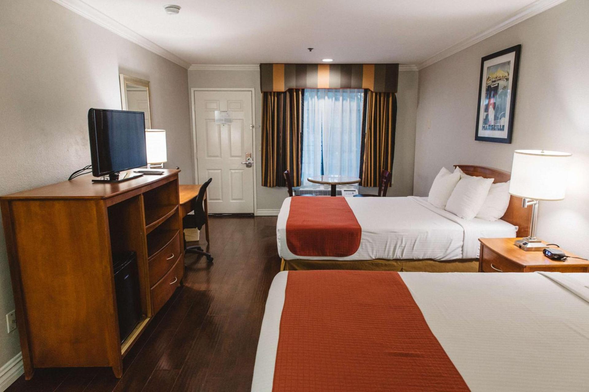 Best Western Palm Garden Inn photo 3