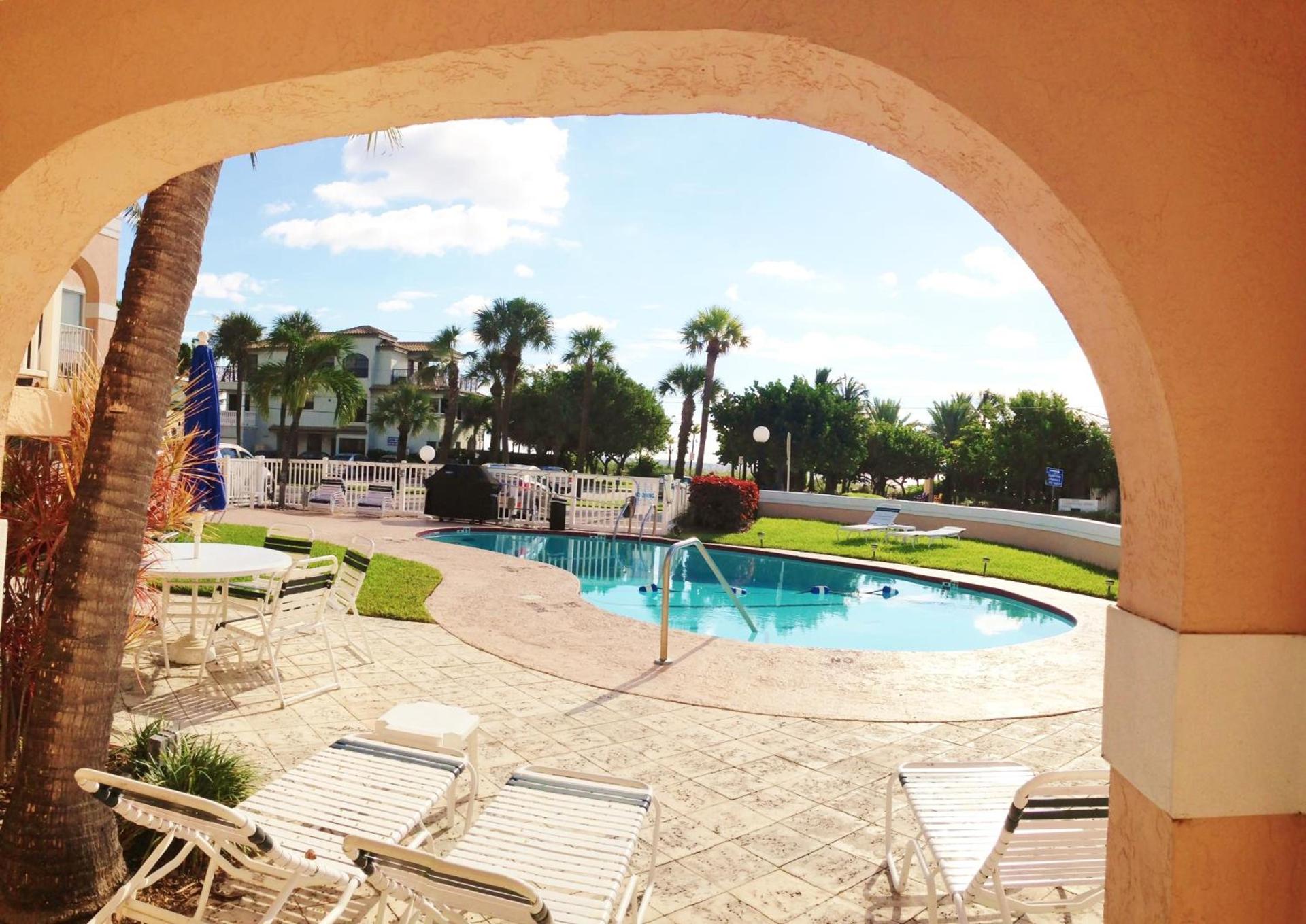 Coral Key Inn photo 16