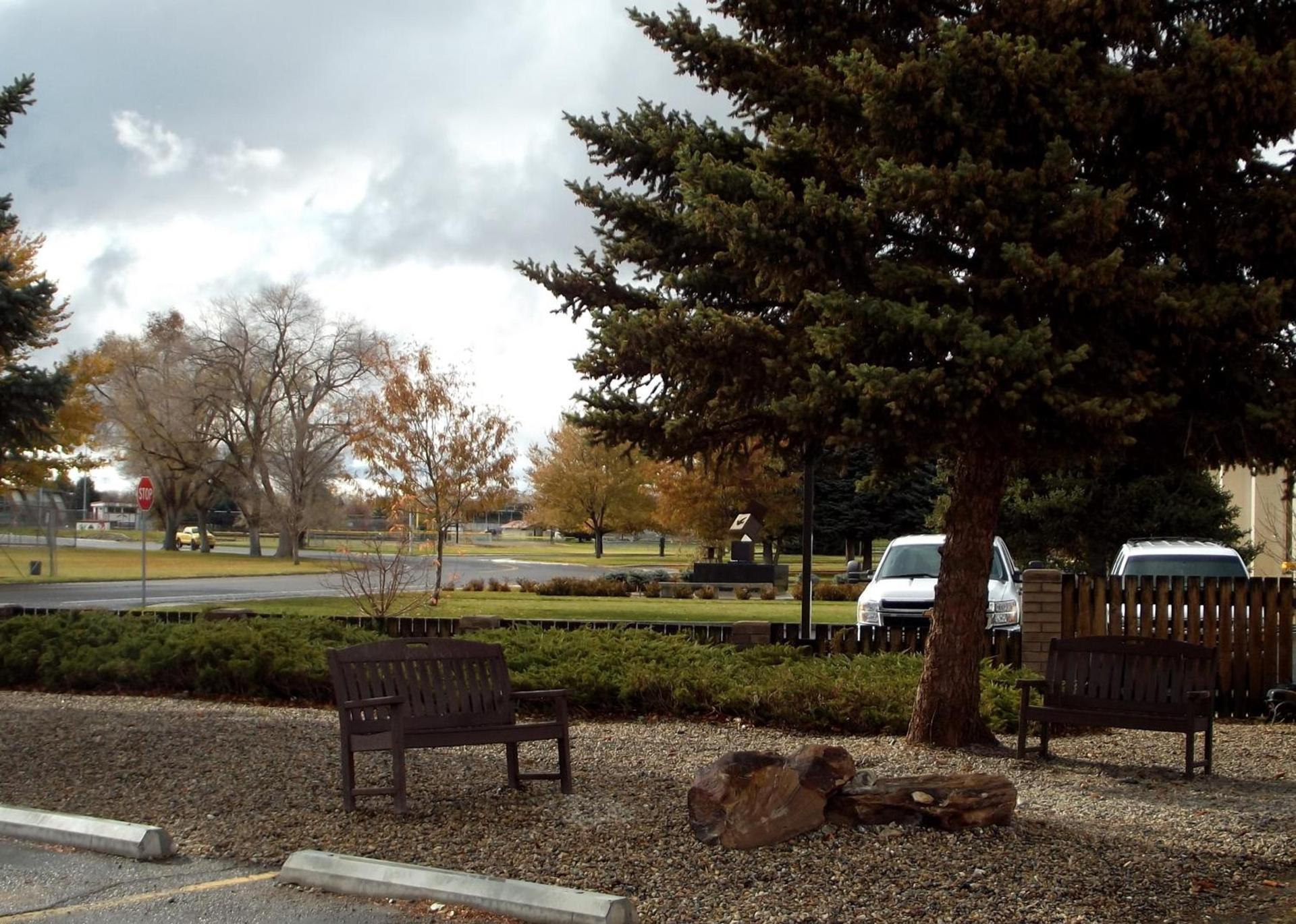 Super 8 by Wyndham Elko photo 52
