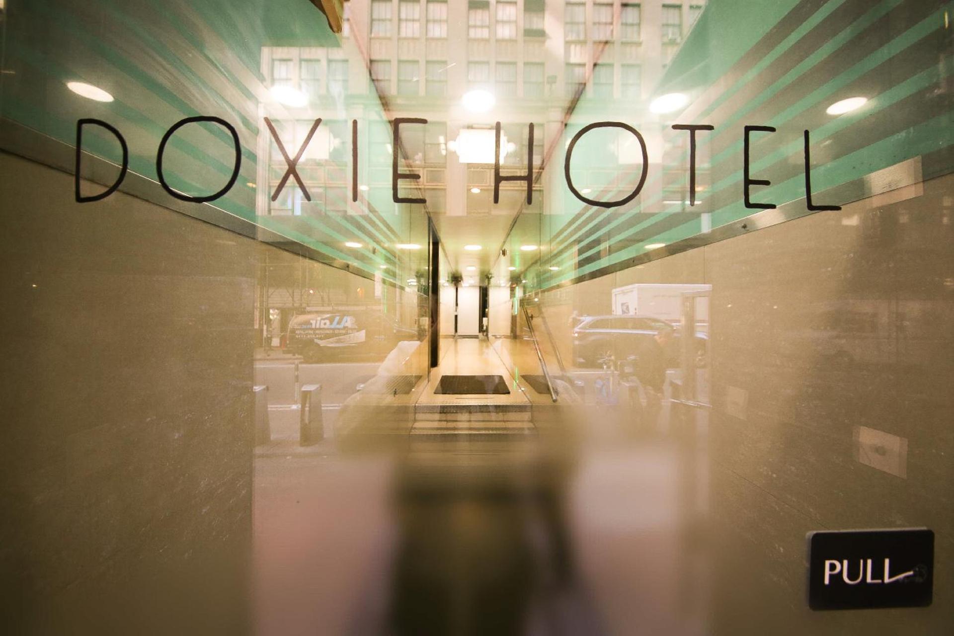 Doxie Hotel photo 2