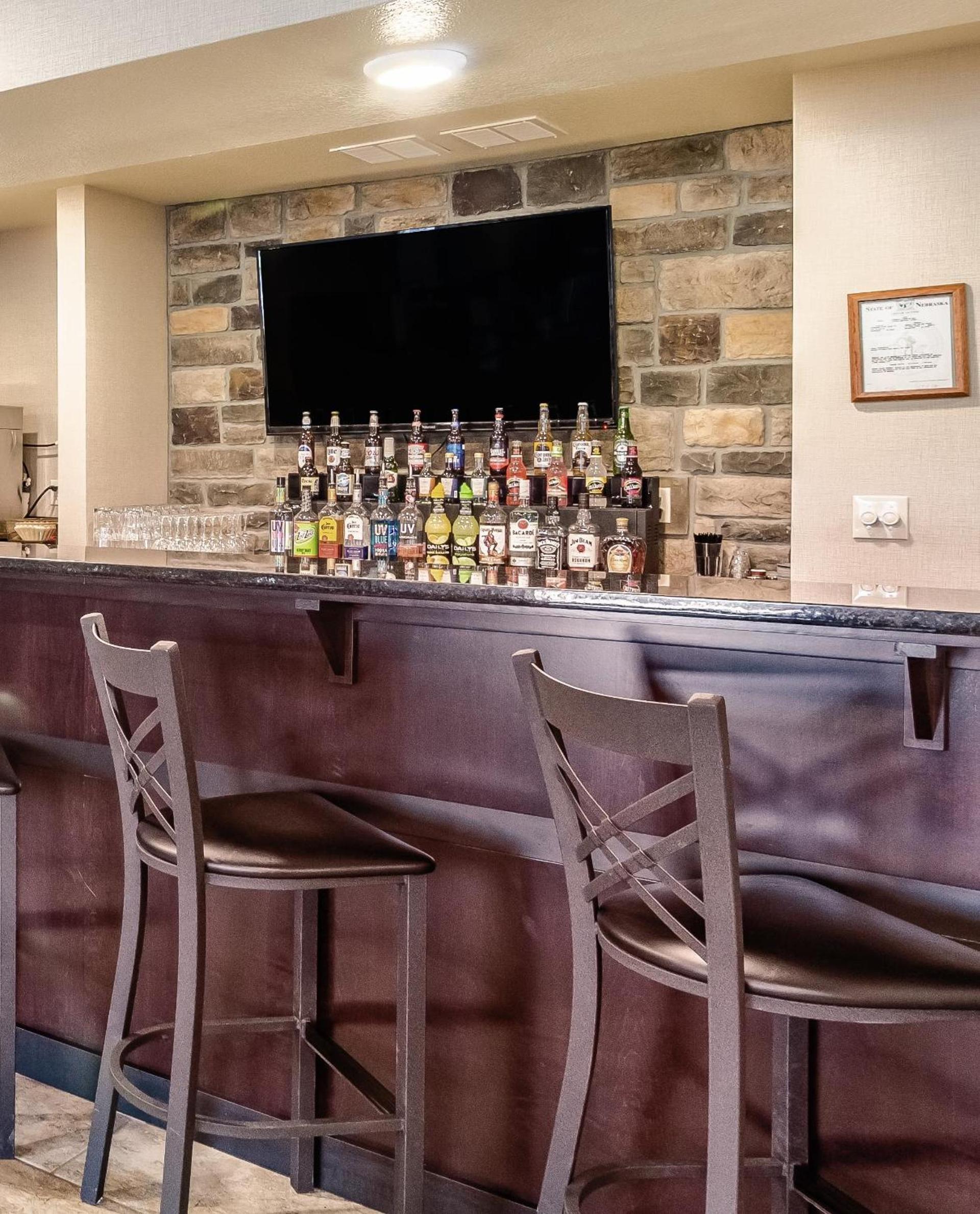 Cobblestone Inn & Suites - Bridgeport photo 2