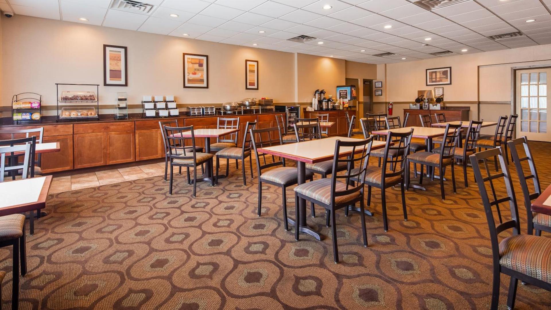 Best Western Philadelphia South - West Deptford Inn photo 34
