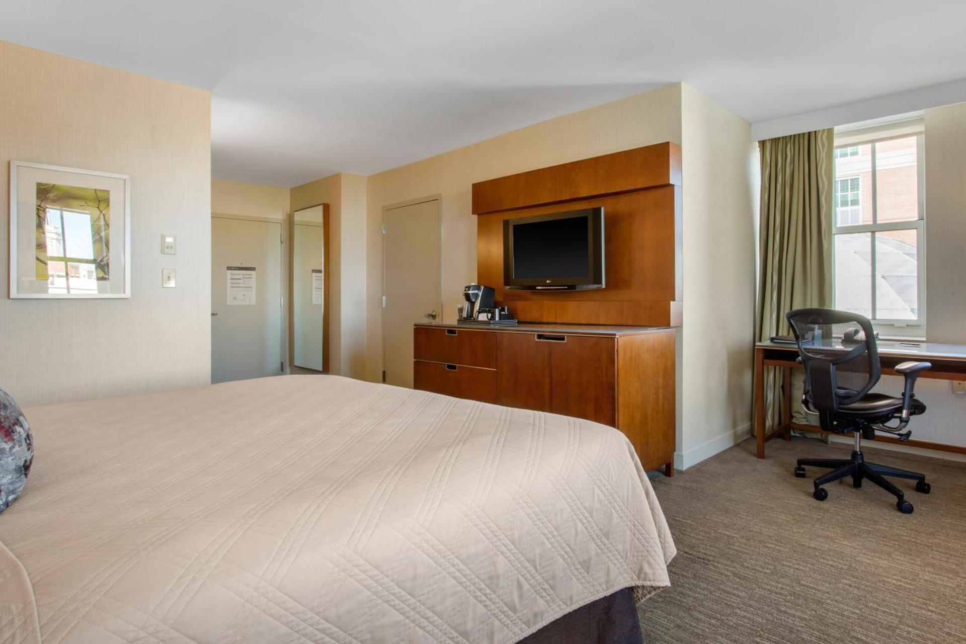 Omni Providence photo 99