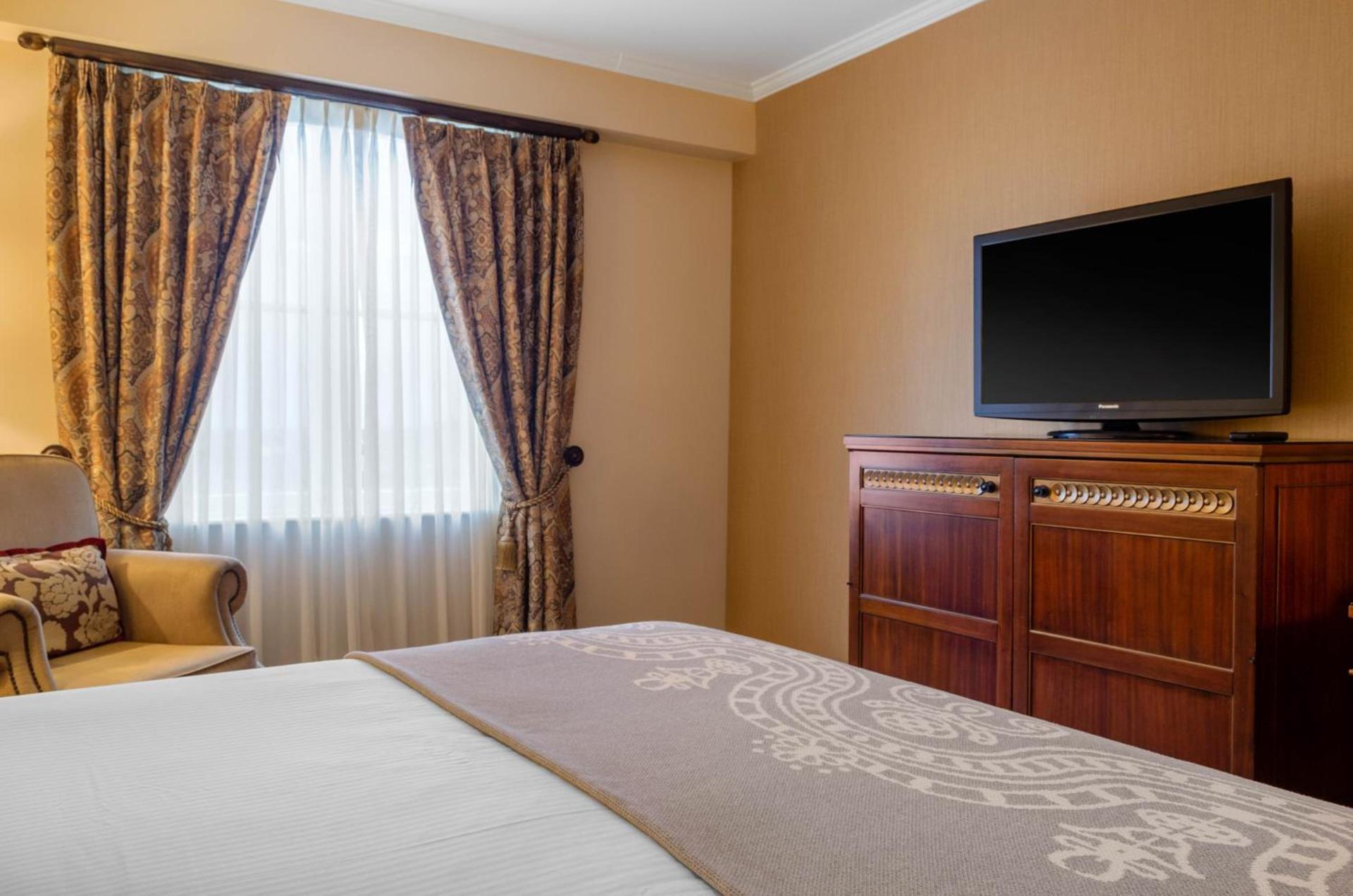 Omni Royal Orleans Hotel photo 90