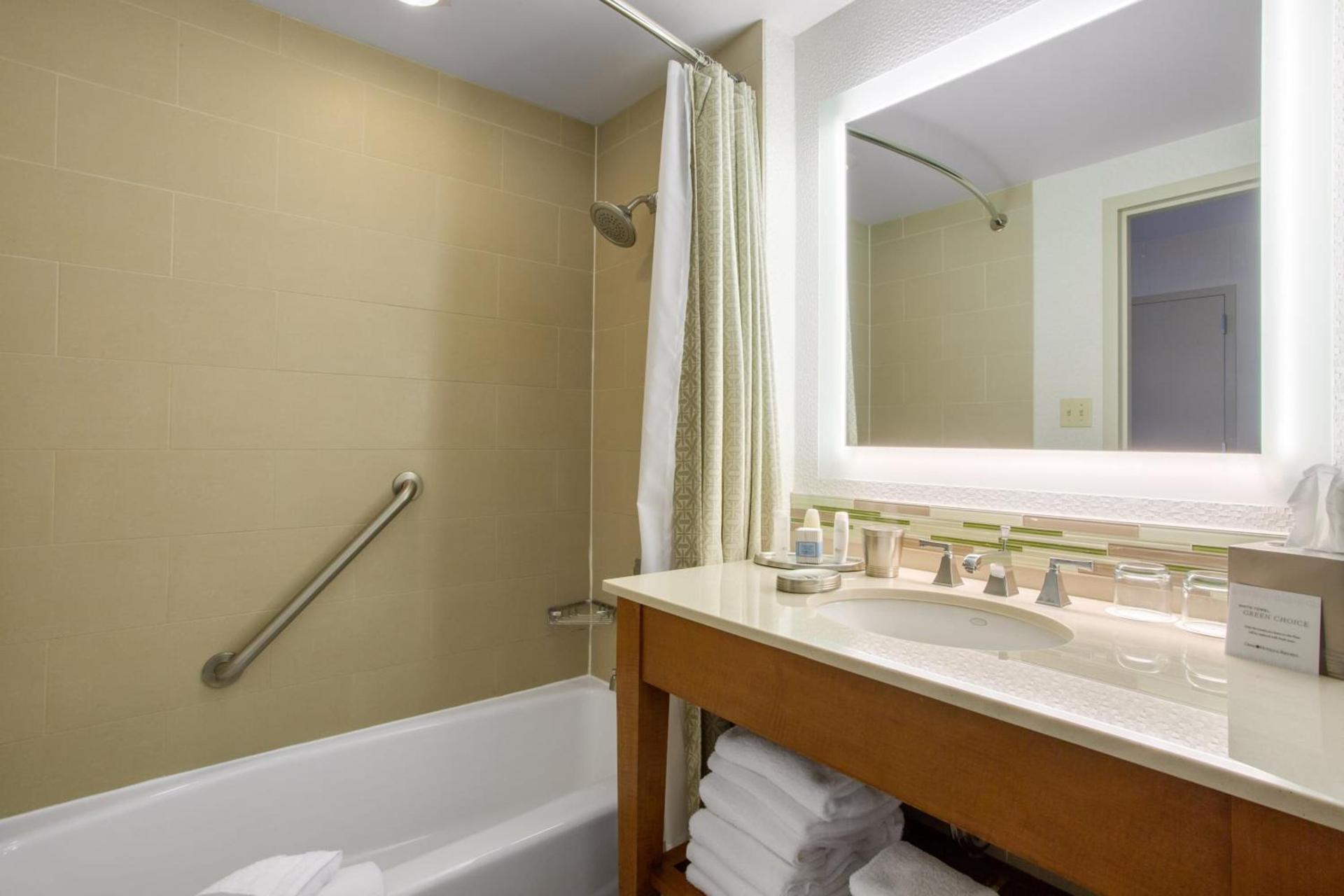 Omni Providence photo 98