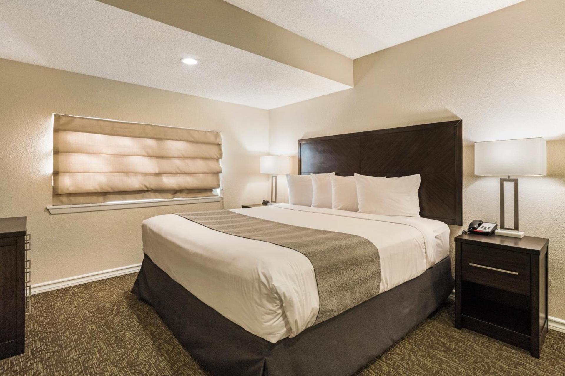 Chase Suite El Paso photo 23
