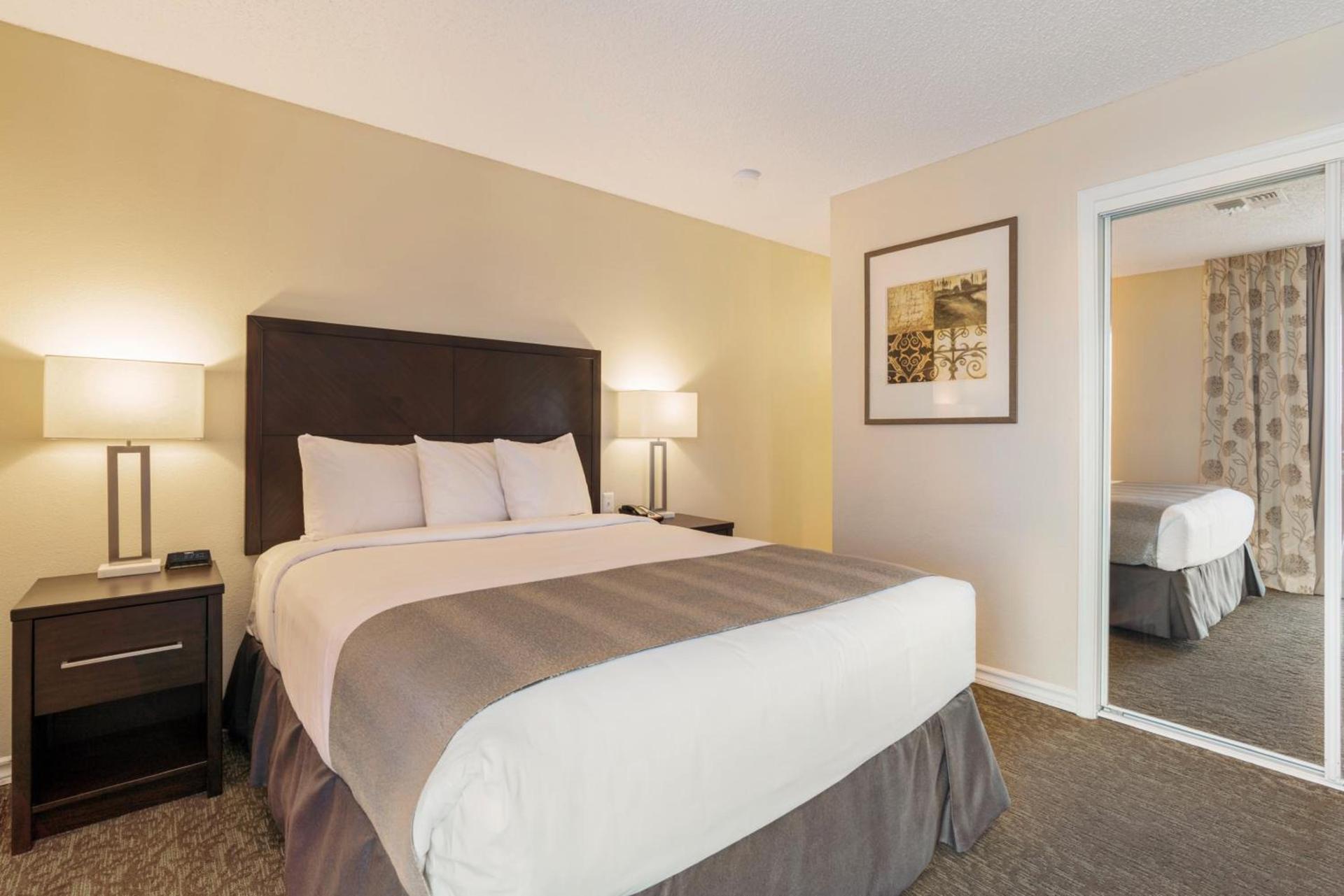 Chase Suite El Paso photo 11