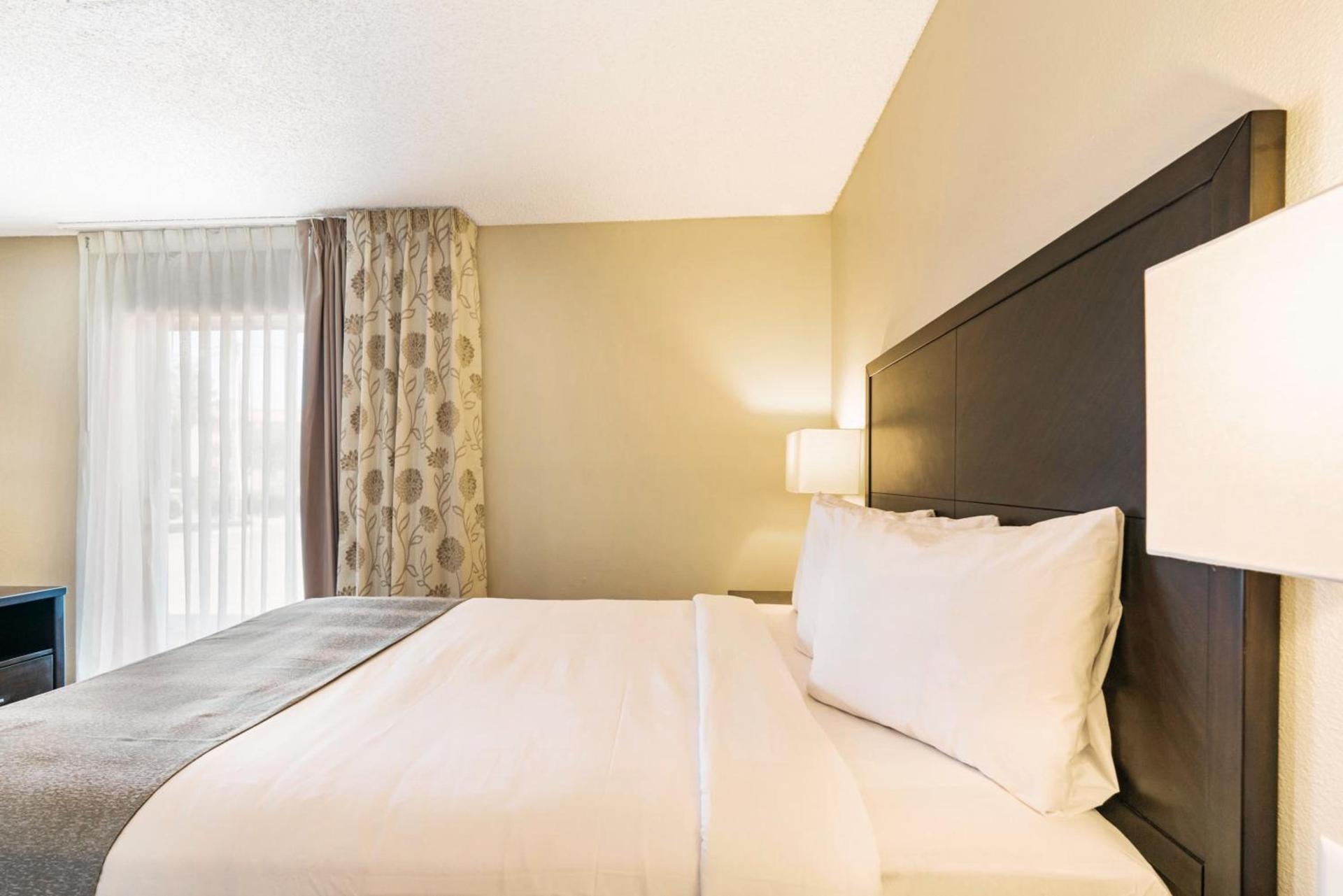 Chase Suite El Paso photo 25