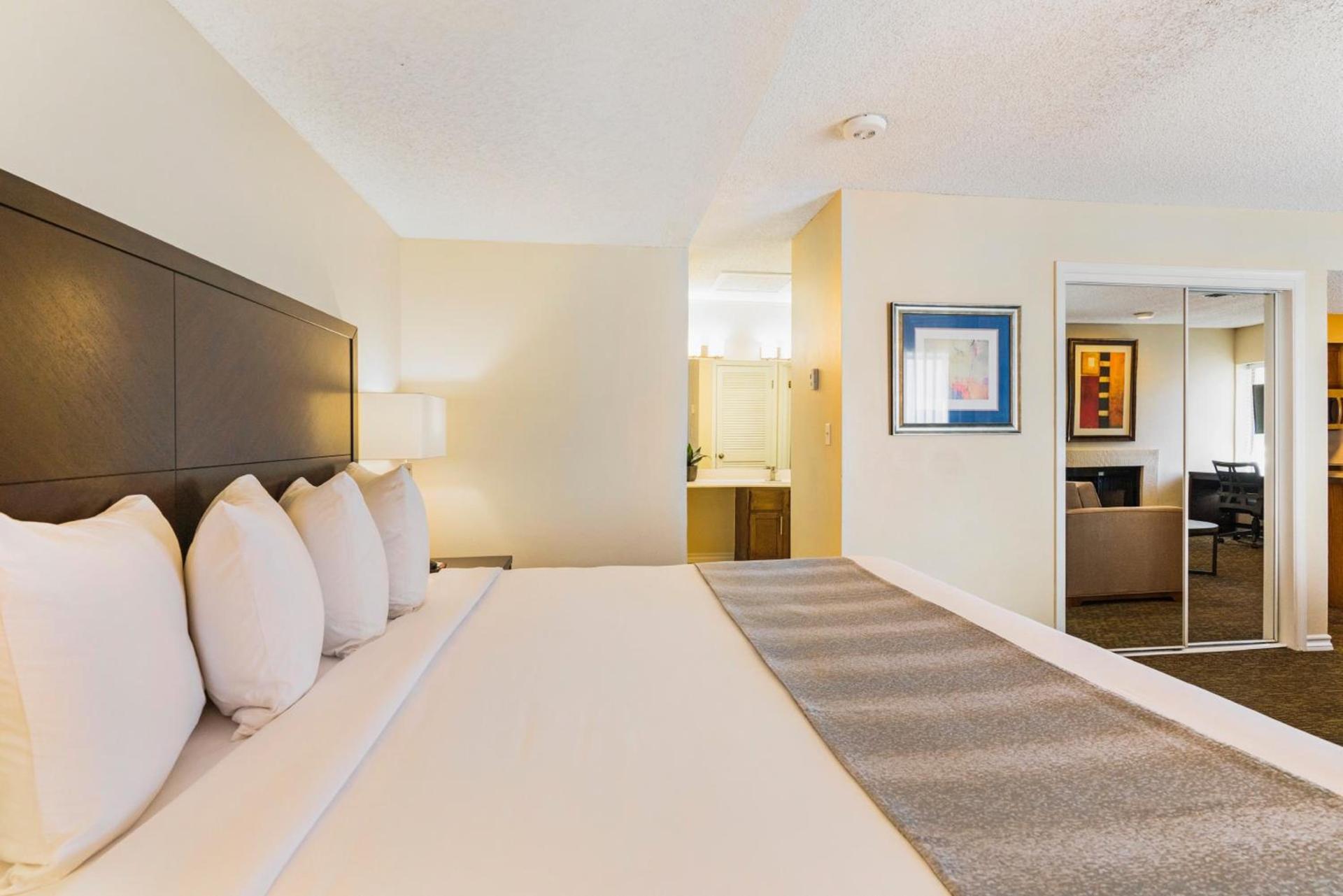 Chase Suite El Paso photo 27
