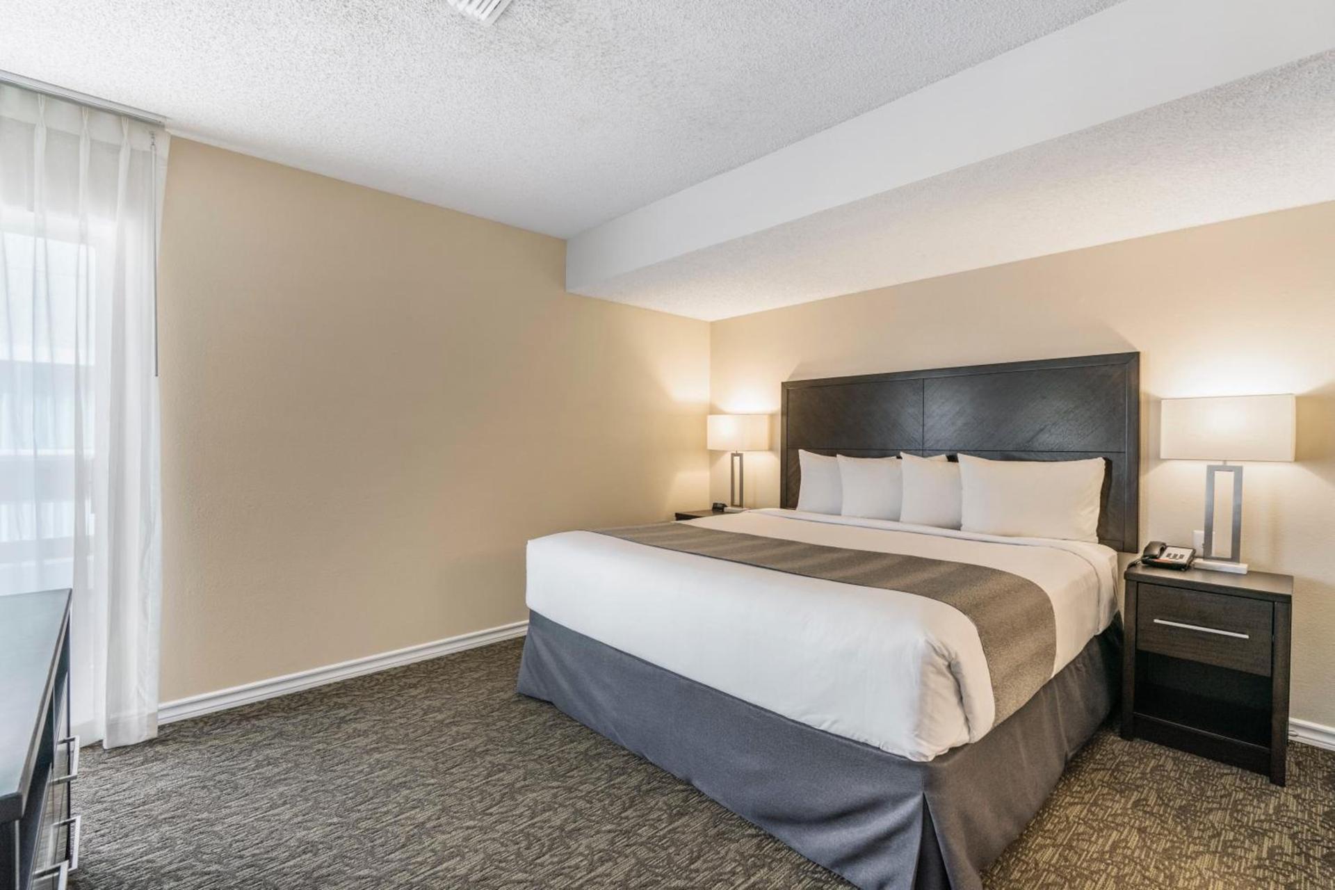Chase Suite El Paso photo 28