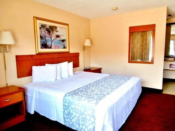 Americas Best Value Inn Alachua photo 4